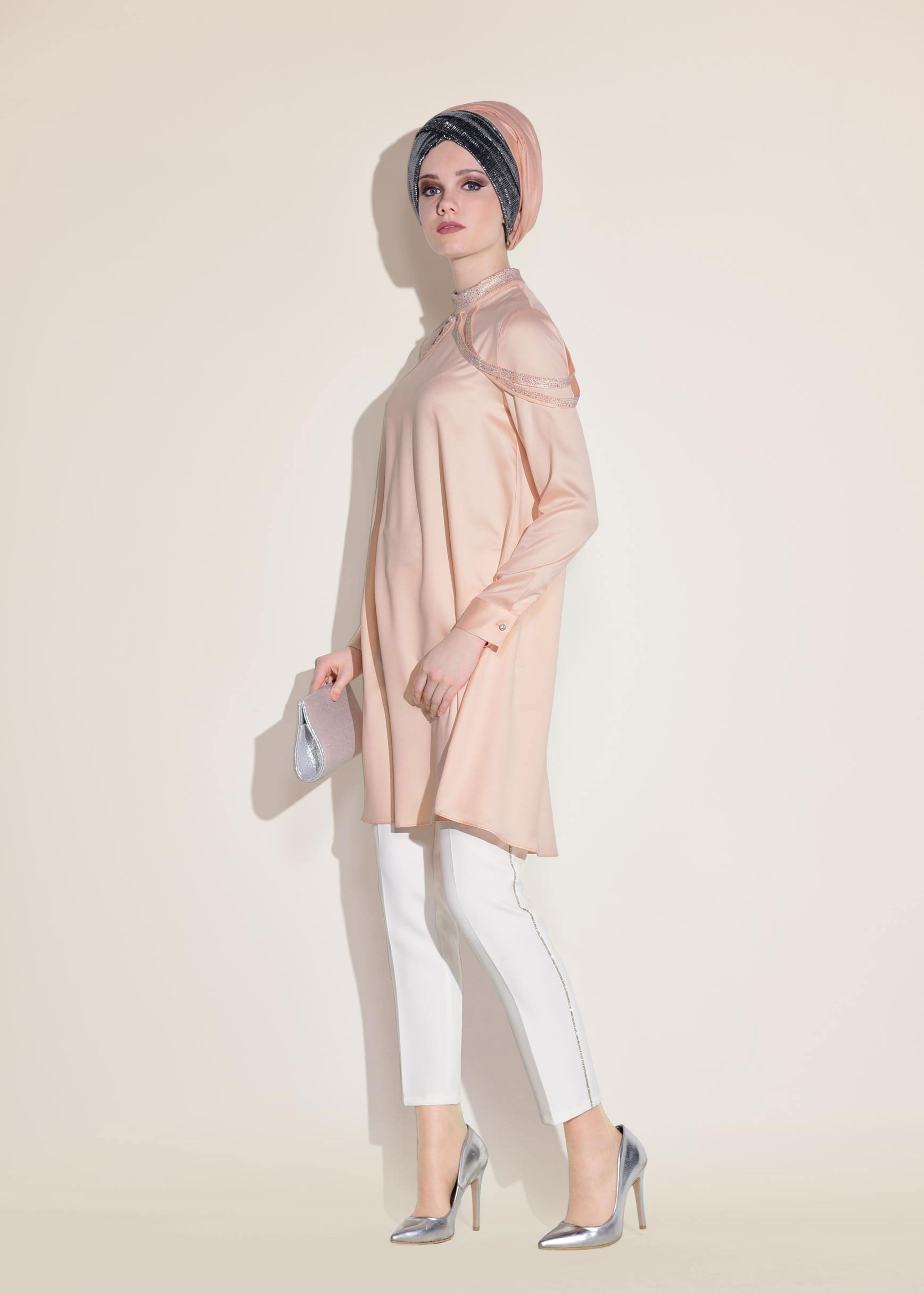 Tesettür giyim BEYAZ TAŞ ŞERİTLİ PANTOLON 7286