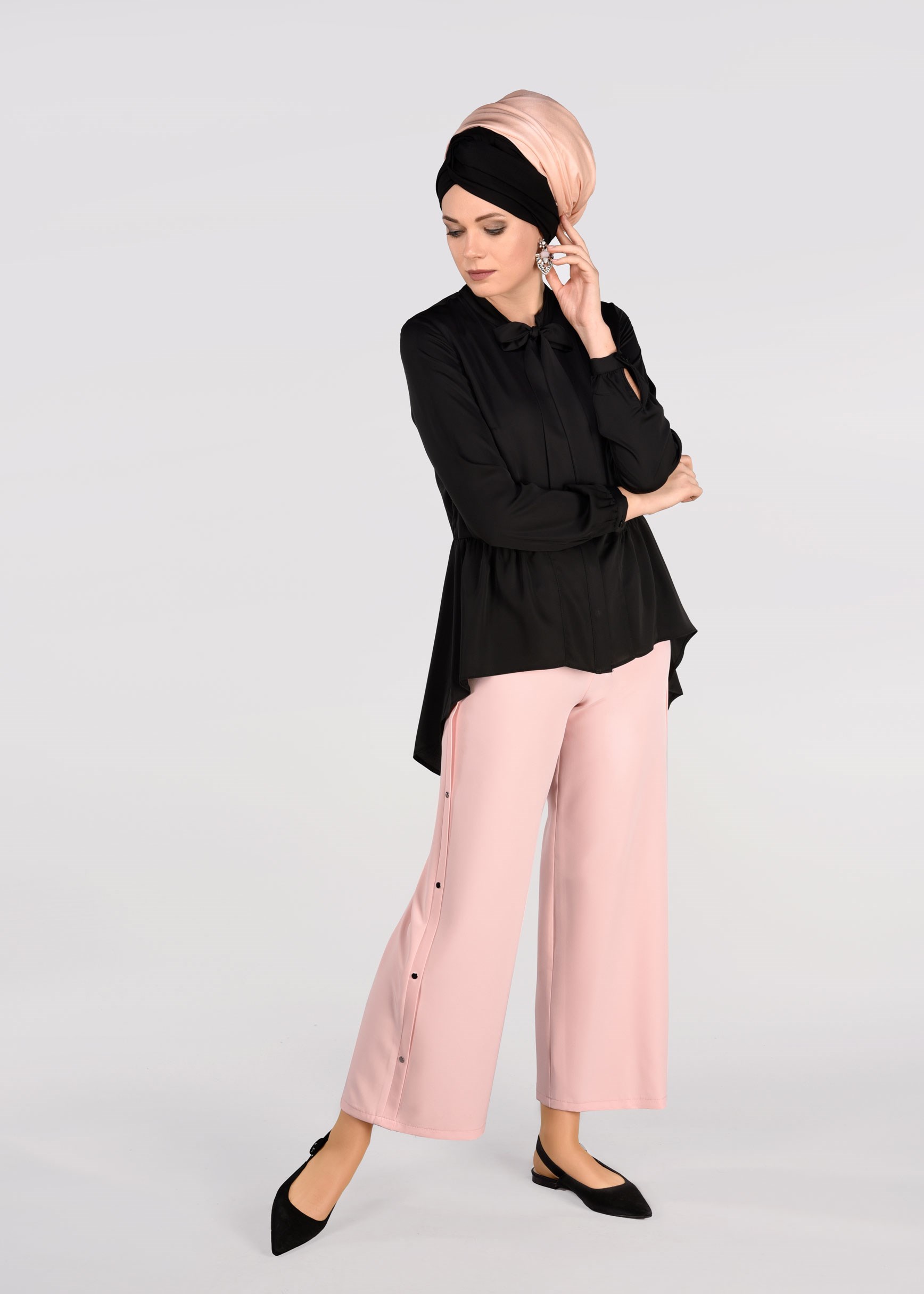 Tesettür giyim PUDRA ÇITÇIT DETAYLI PANTOLON 7288