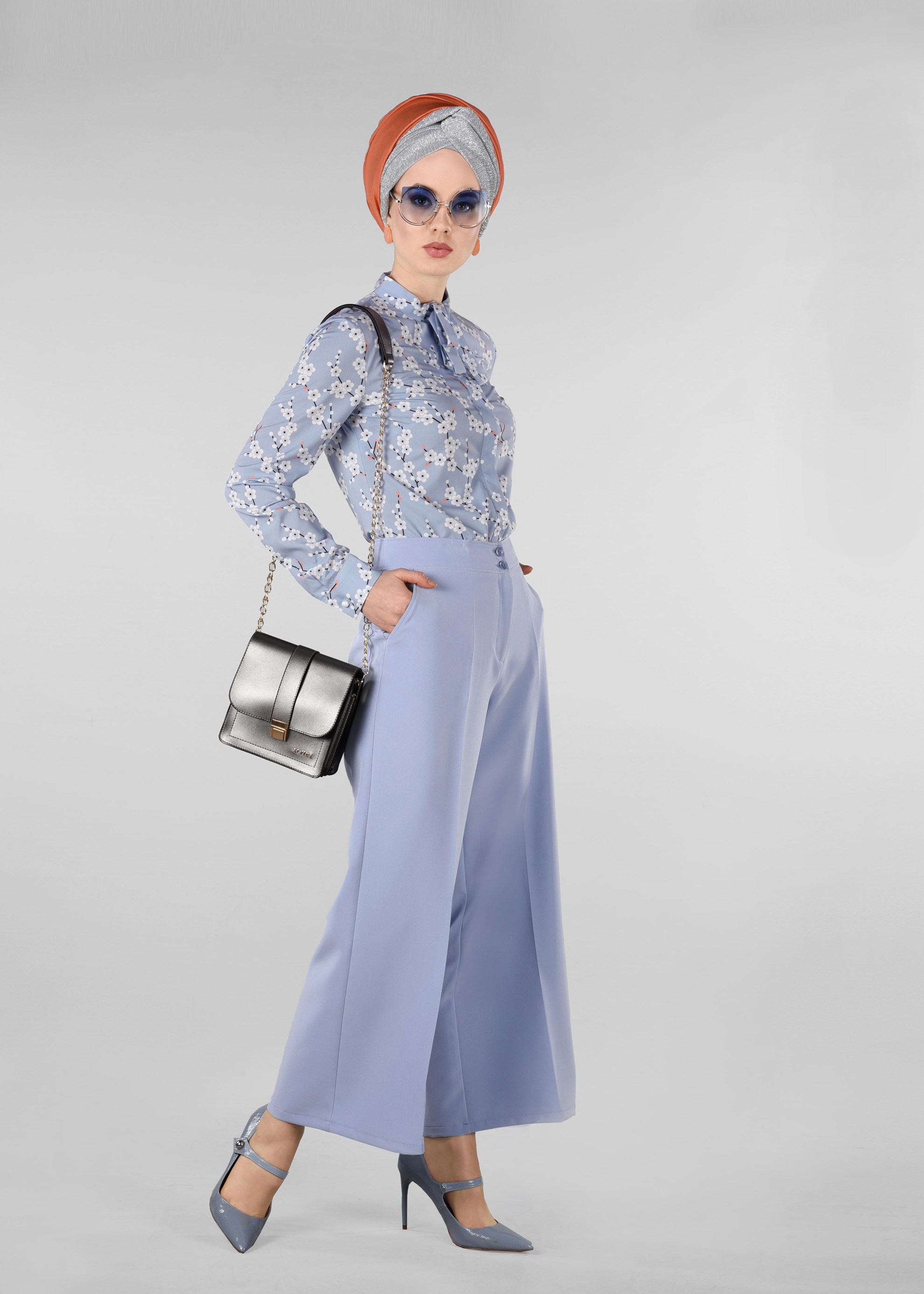 Tesettür giyim MAVİ CEP DETAYLI BOL KESİM PANTOLON 7289