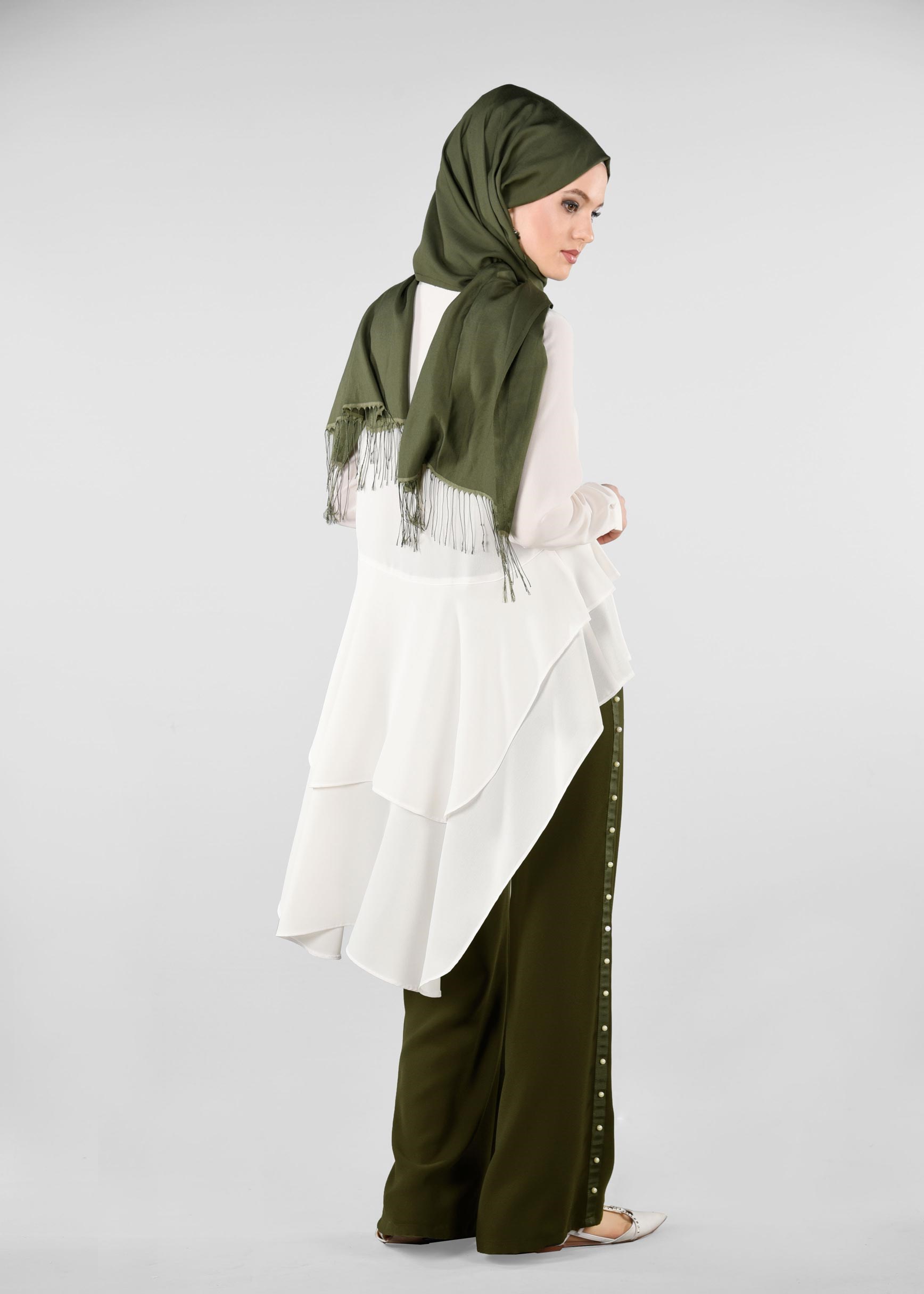 Tesettür giyim HAKİ ŞERİTLİ İNCİ DETAYLI SALAŞ PANTOLON 7293