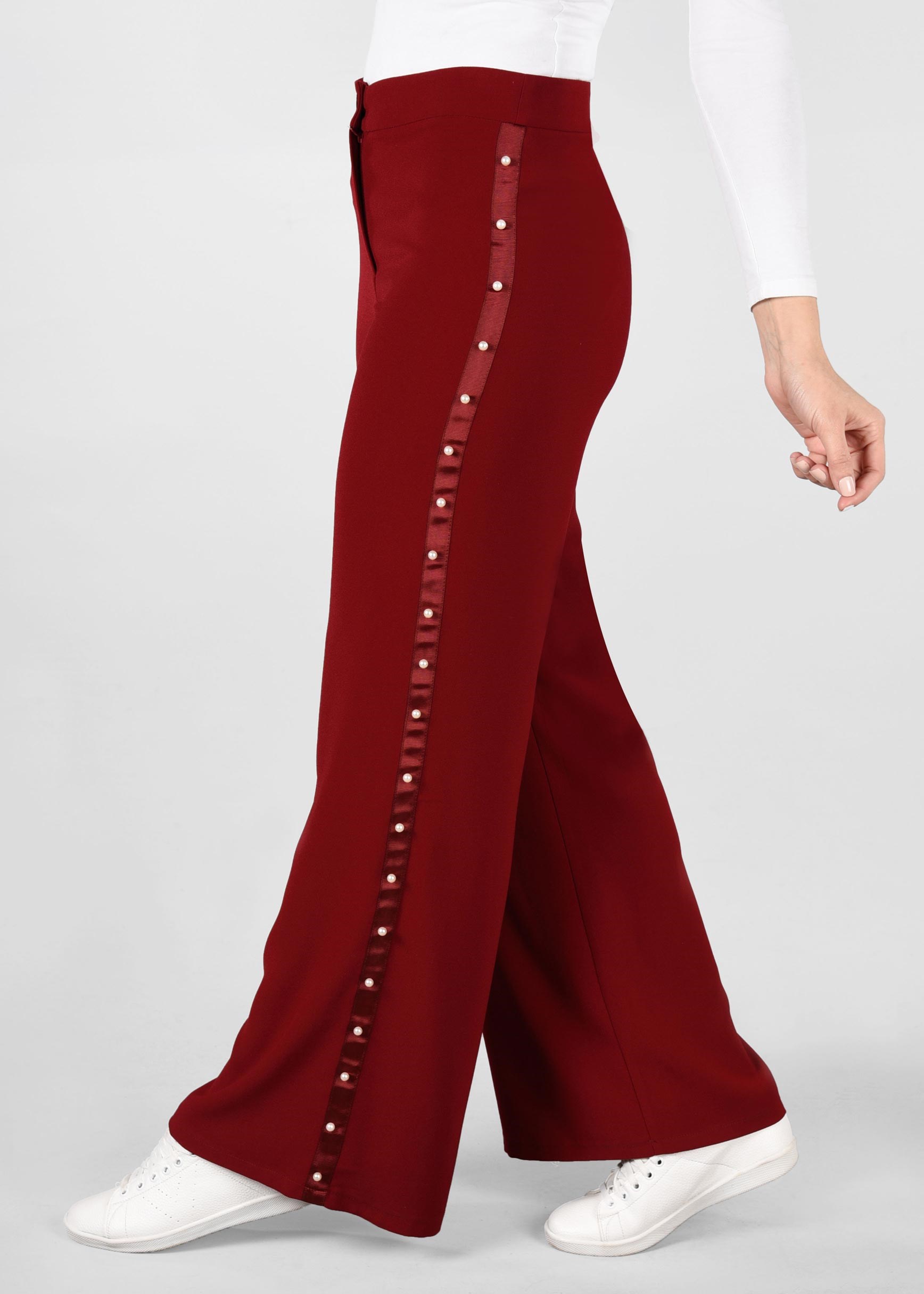 Tesettür giyim BORDO ŞERİTLİ İNCİ DETAYLI SALAŞ PANTOLON 7293