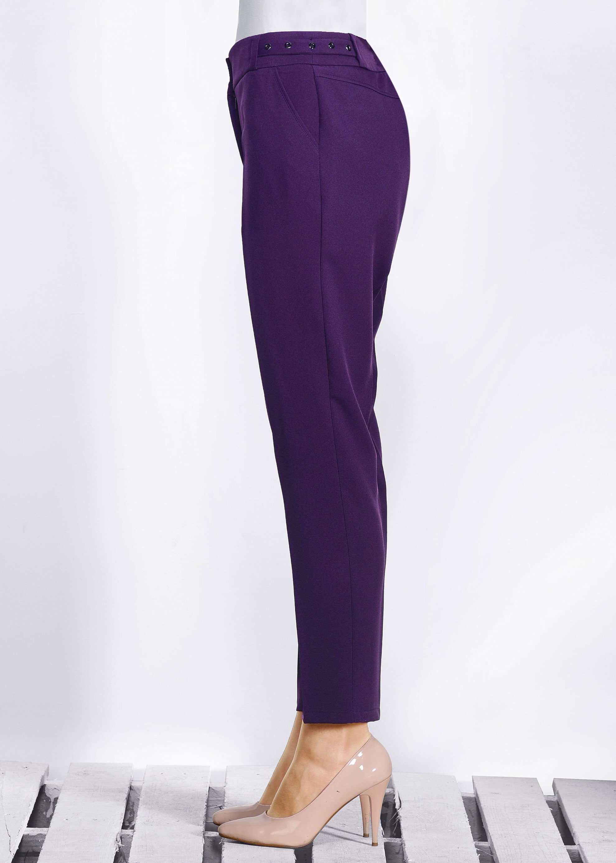 Tesettür giyim MOR BEL KISMI KUŞGÖZÜ DETAYLI PANTOLON 7307