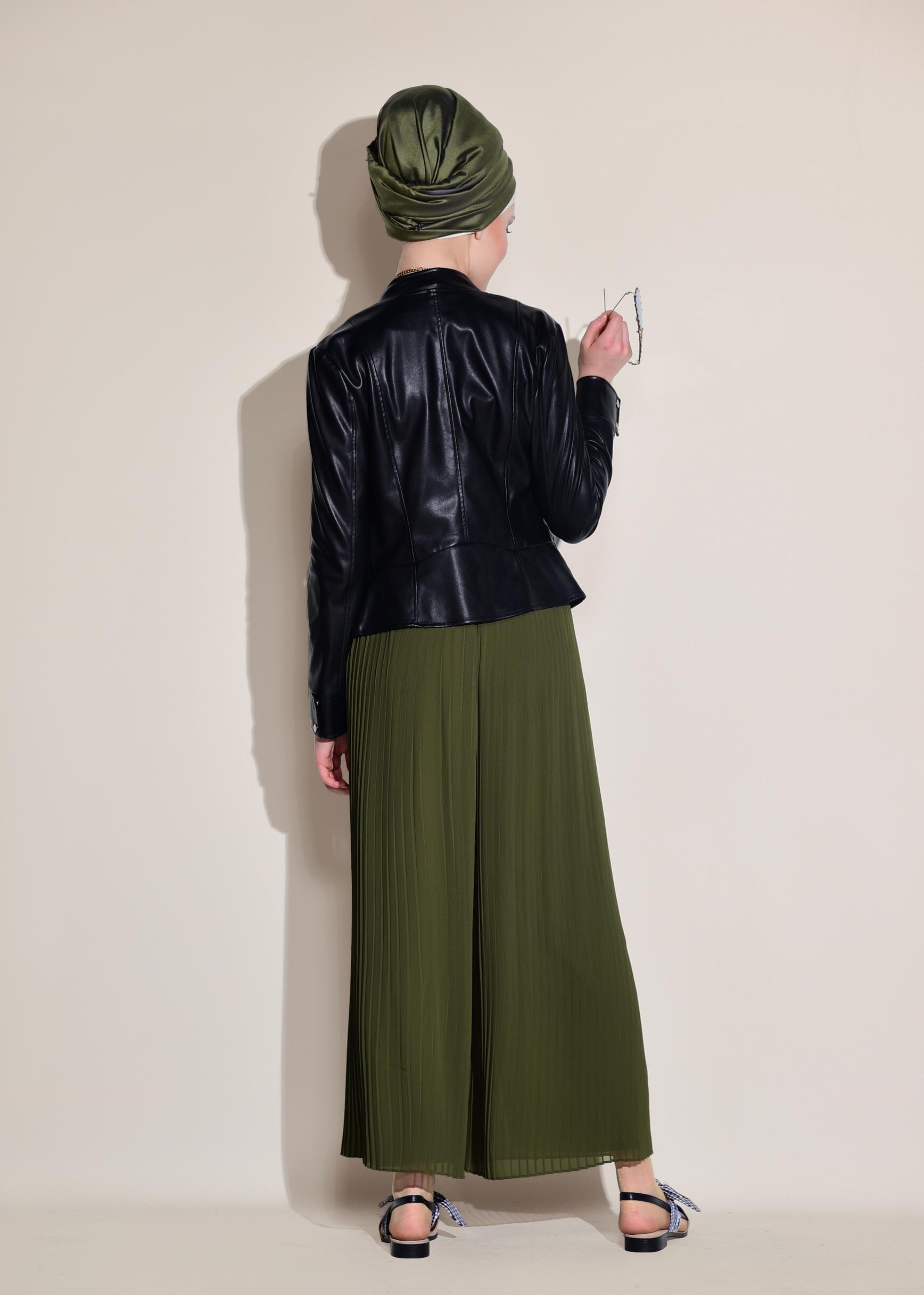 Tesettür giyim HAKİ BELİ LASTİKLİ SALAŞ PANTOLON 7313