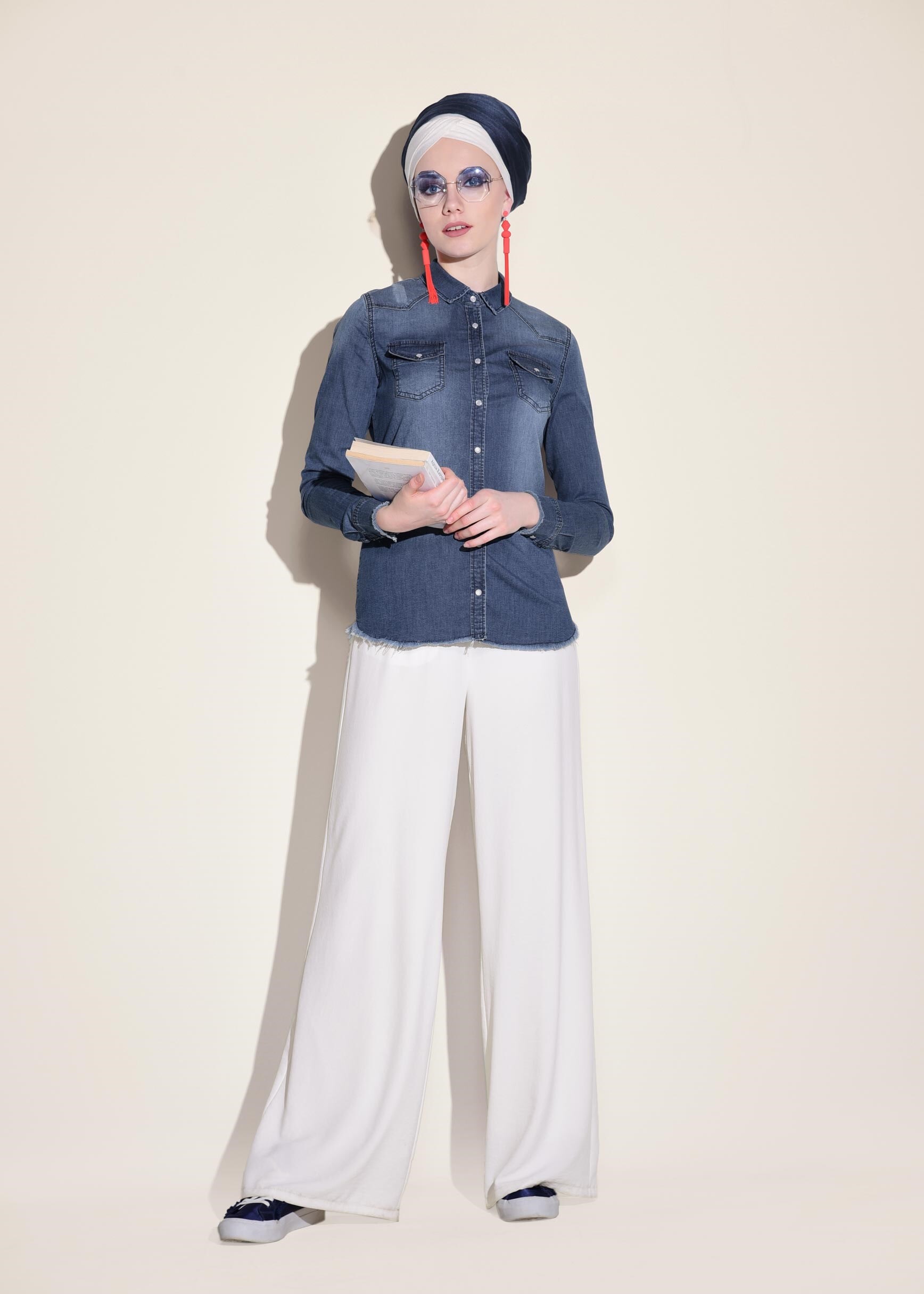 Tesettür giyim BEYAZ BELİ BAĞCIKLI SALAŞ PANTOLON 7316