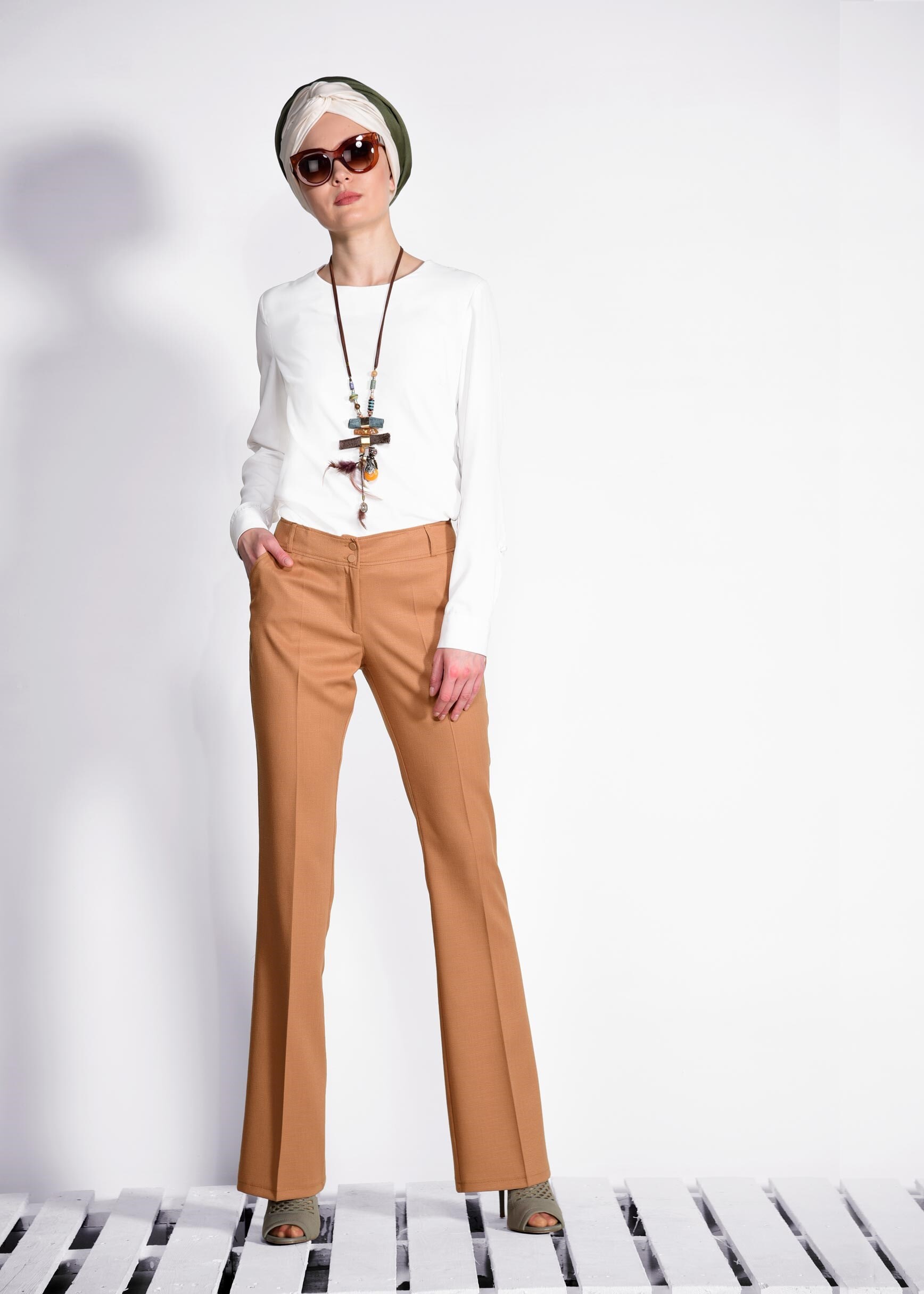 Tesettür giyim KAHVE KLASİK KESİM BOL PAÇA PANTOLON 7320