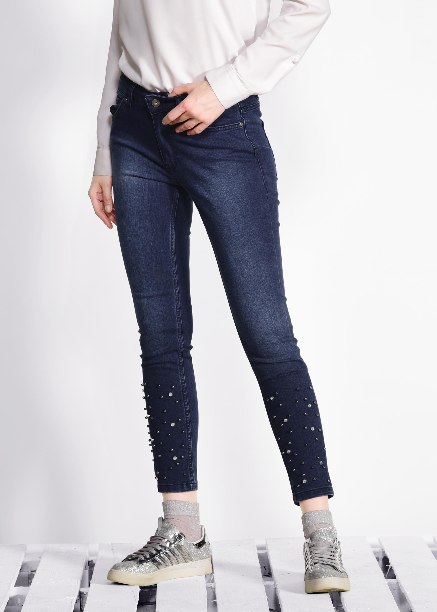 Tesettür giyim MAVİ İNCİ İŞLEMELİ DENİM PANTOLON 7335