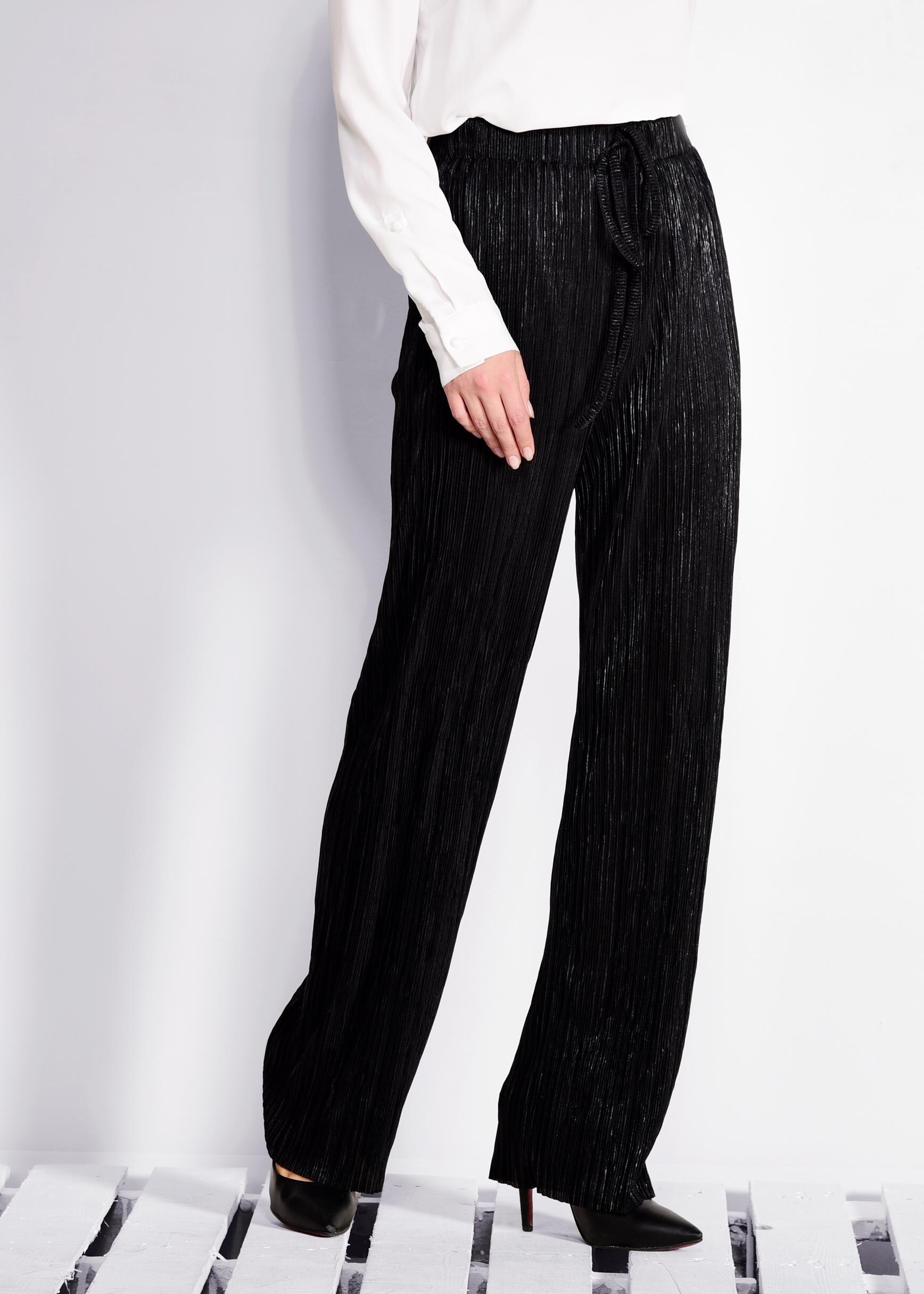 Hijab clothing BLACK 7345 PİLİSE FOİL PANTOLON 38/46 TEK36