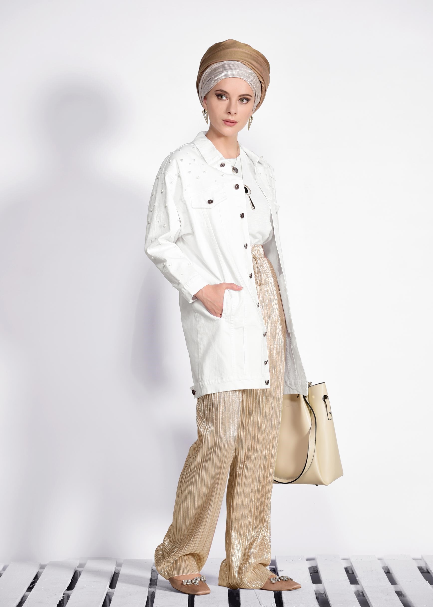 Hijab clothing BEIGE 7345 PİLİSE FOİL PANTOLON 38/46 TEK36