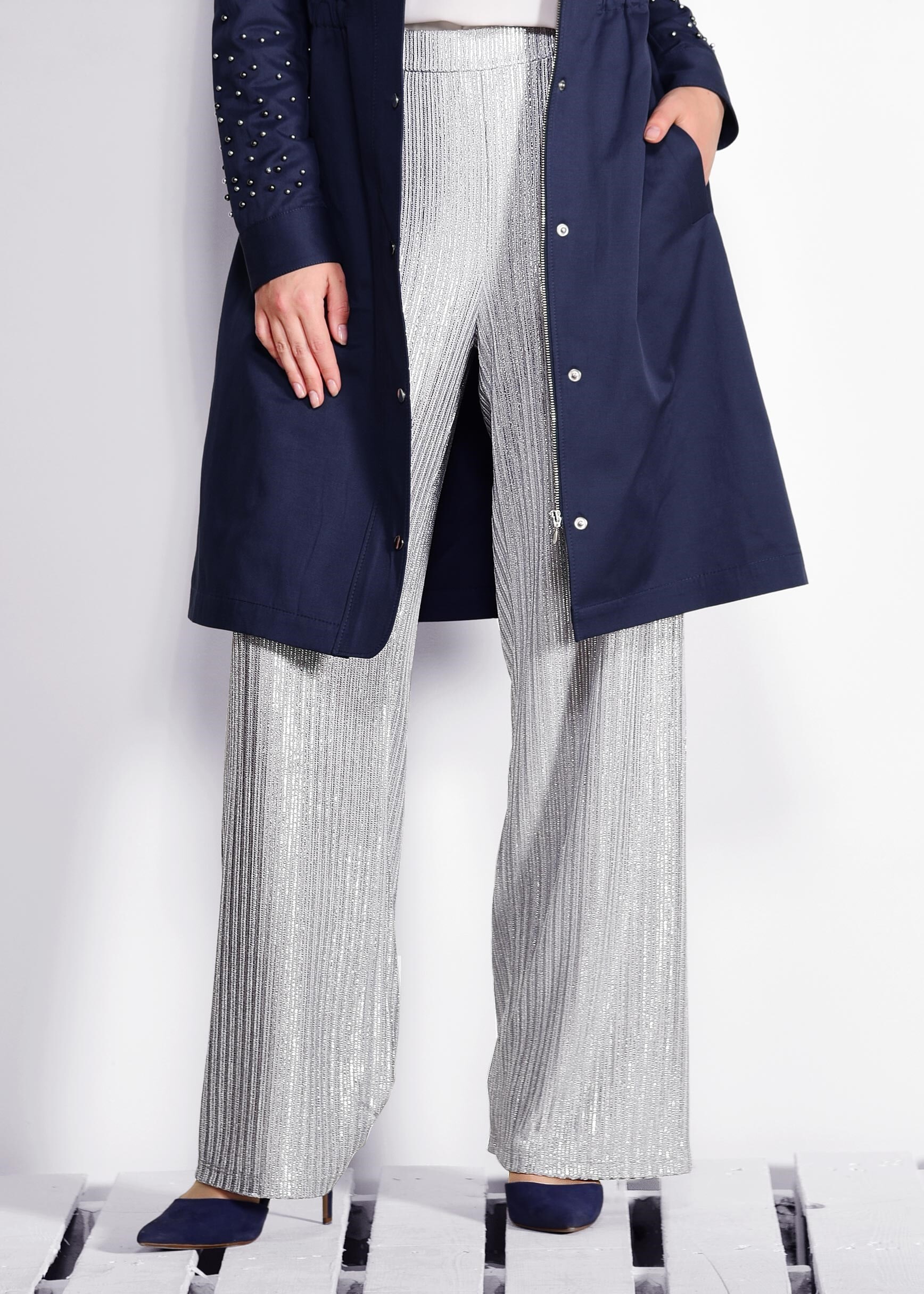 Tesettür giyim GÜMÜŞ ÇİZGİLİ DOKULU PANTOLON 7350