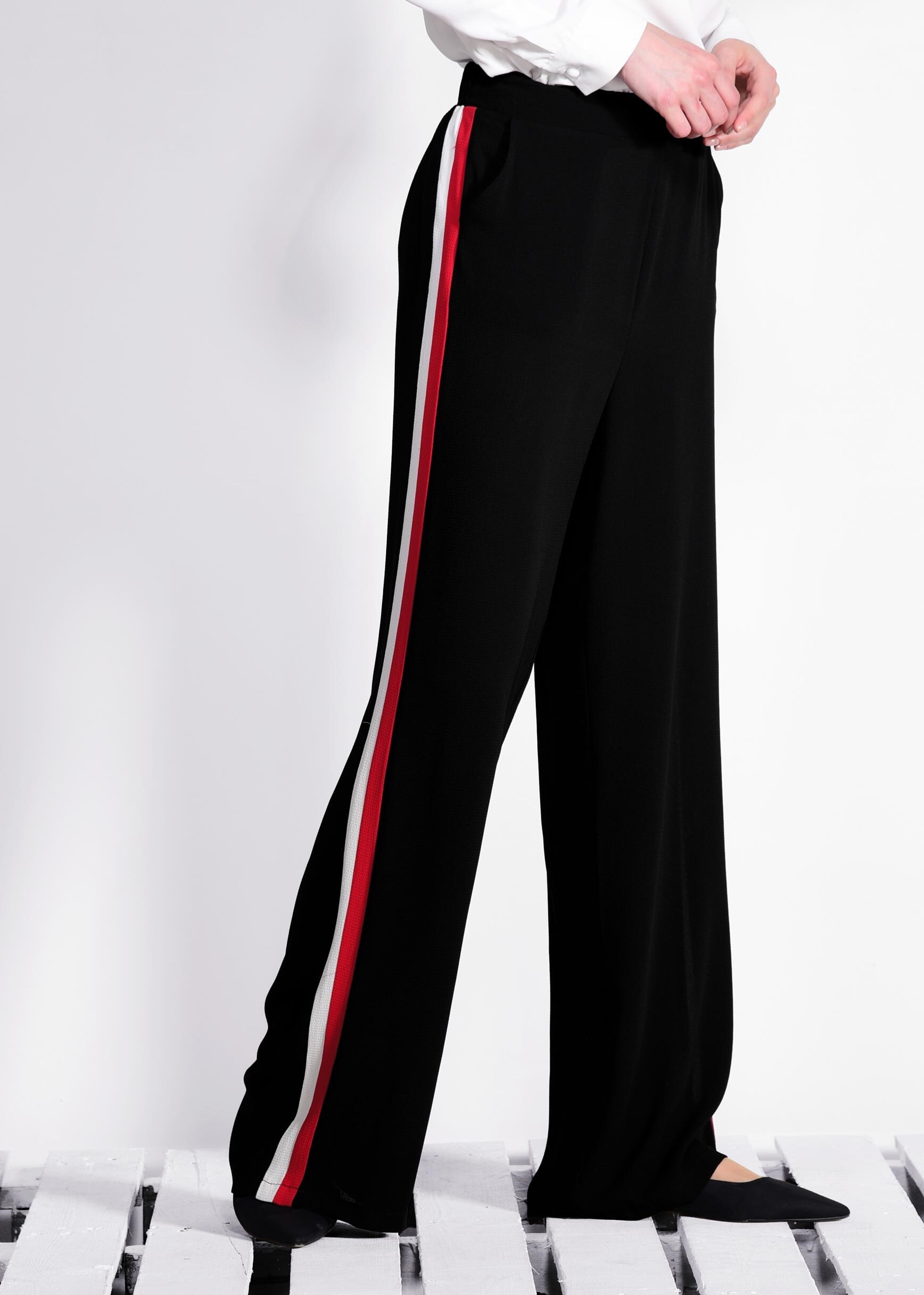 Tesettür giyim SİYAH ŞERİT DETAYLI PANTOLON 7361