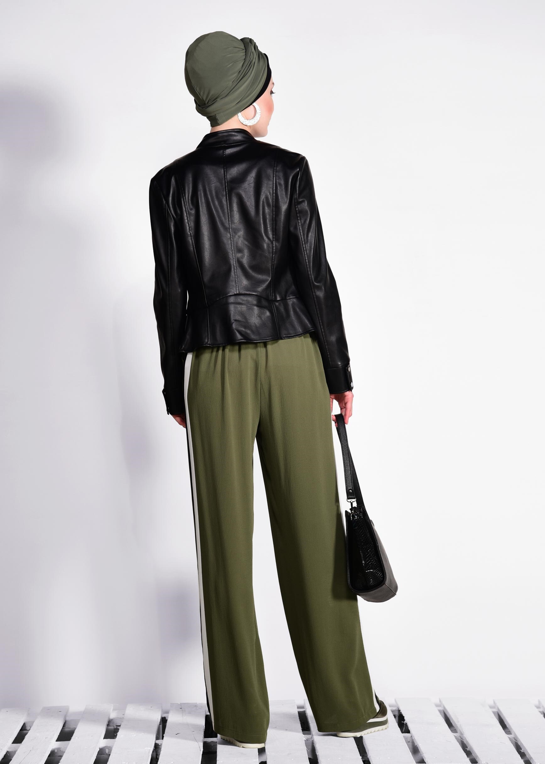 Tesettür giyim HAKİ ŞERİT DETAYLI PANTOLON 7361