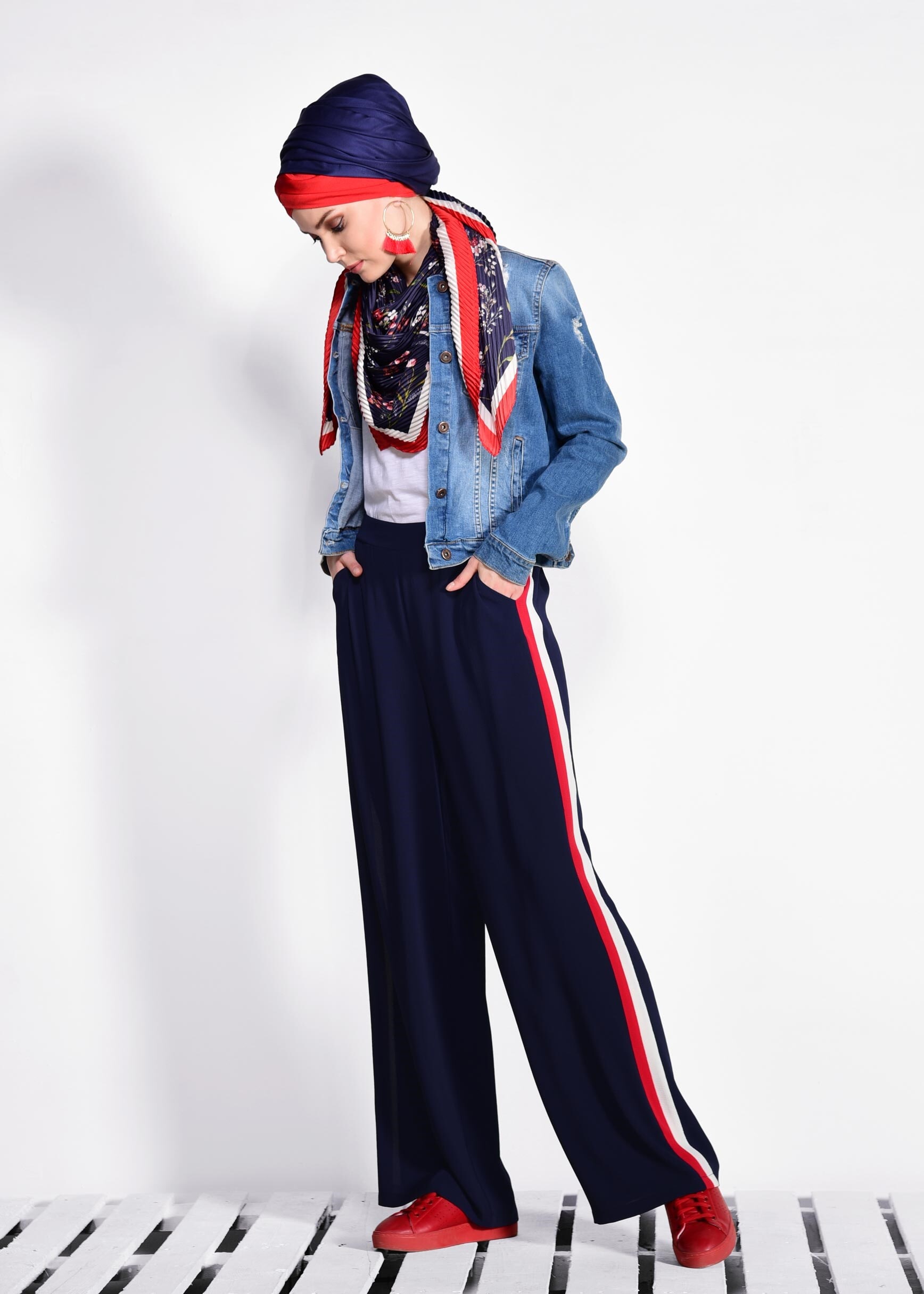 Tesettür giyim LACİVERT ŞERİT DETAYLI PANTOLON 7361