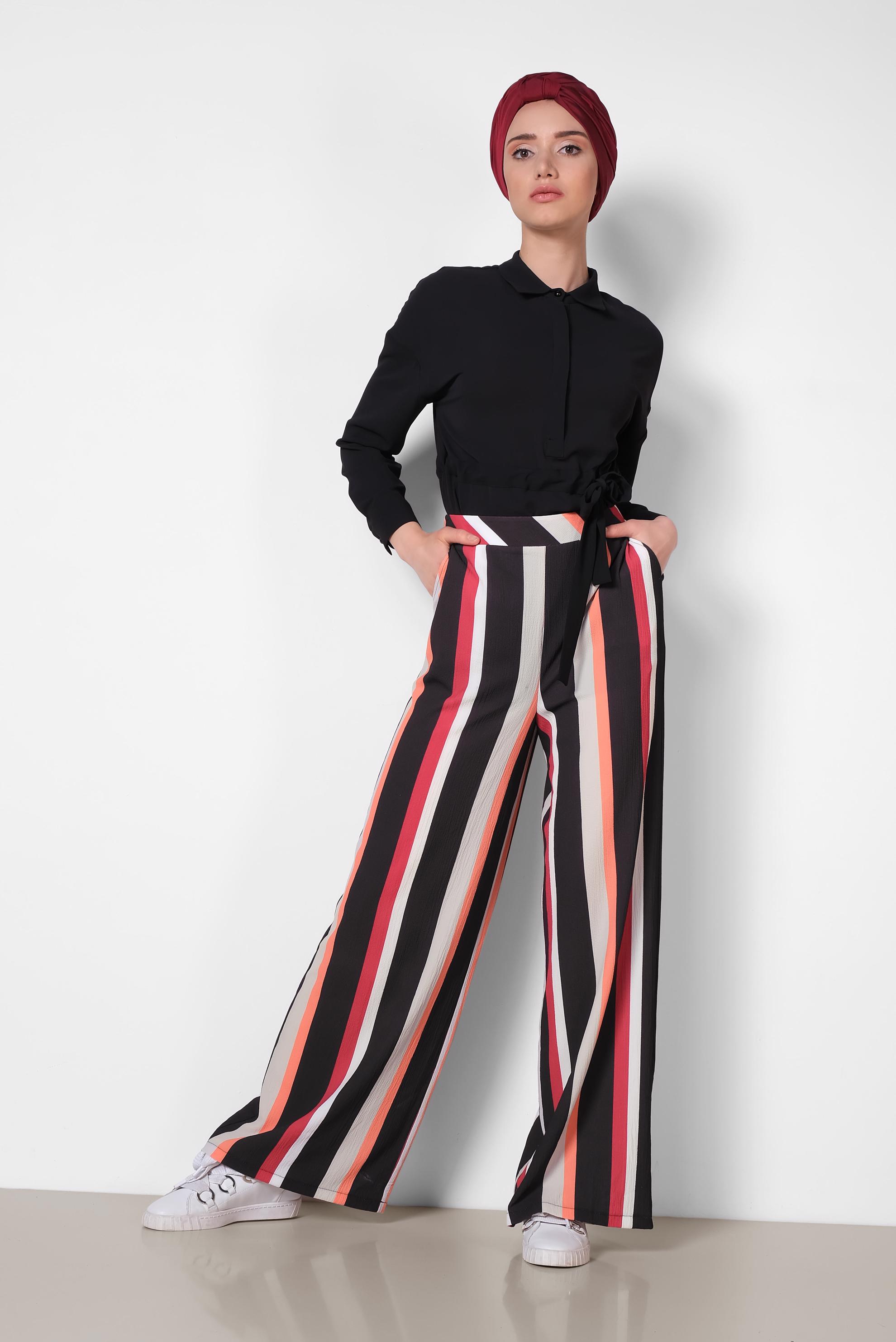 Tesettür giyim SİYAH RENKLİ ÇİZGİLİ PANTOLON 7362