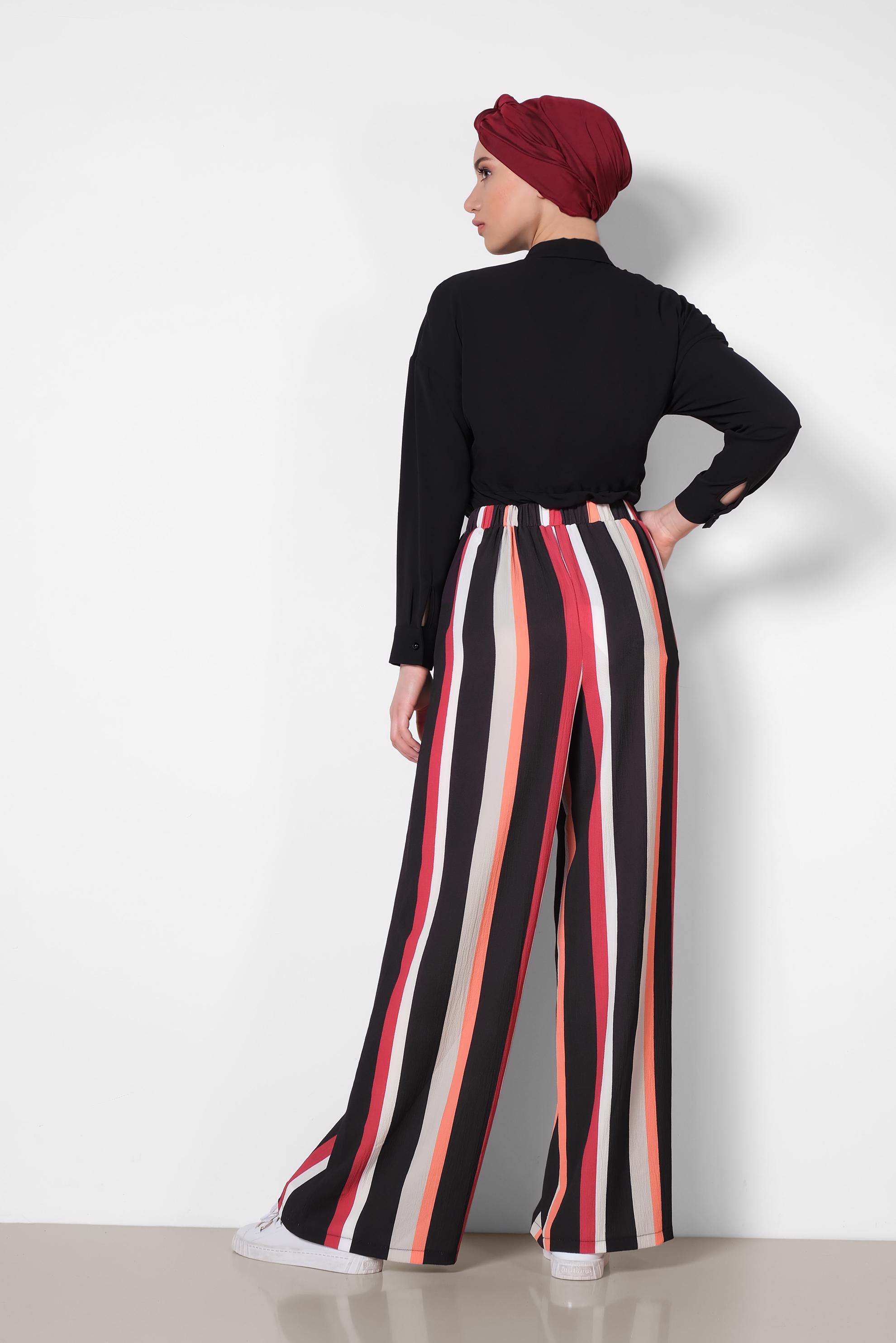 Tesettür giyim SİYAH RENKLİ ÇİZGİLİ PANTOLON 7362