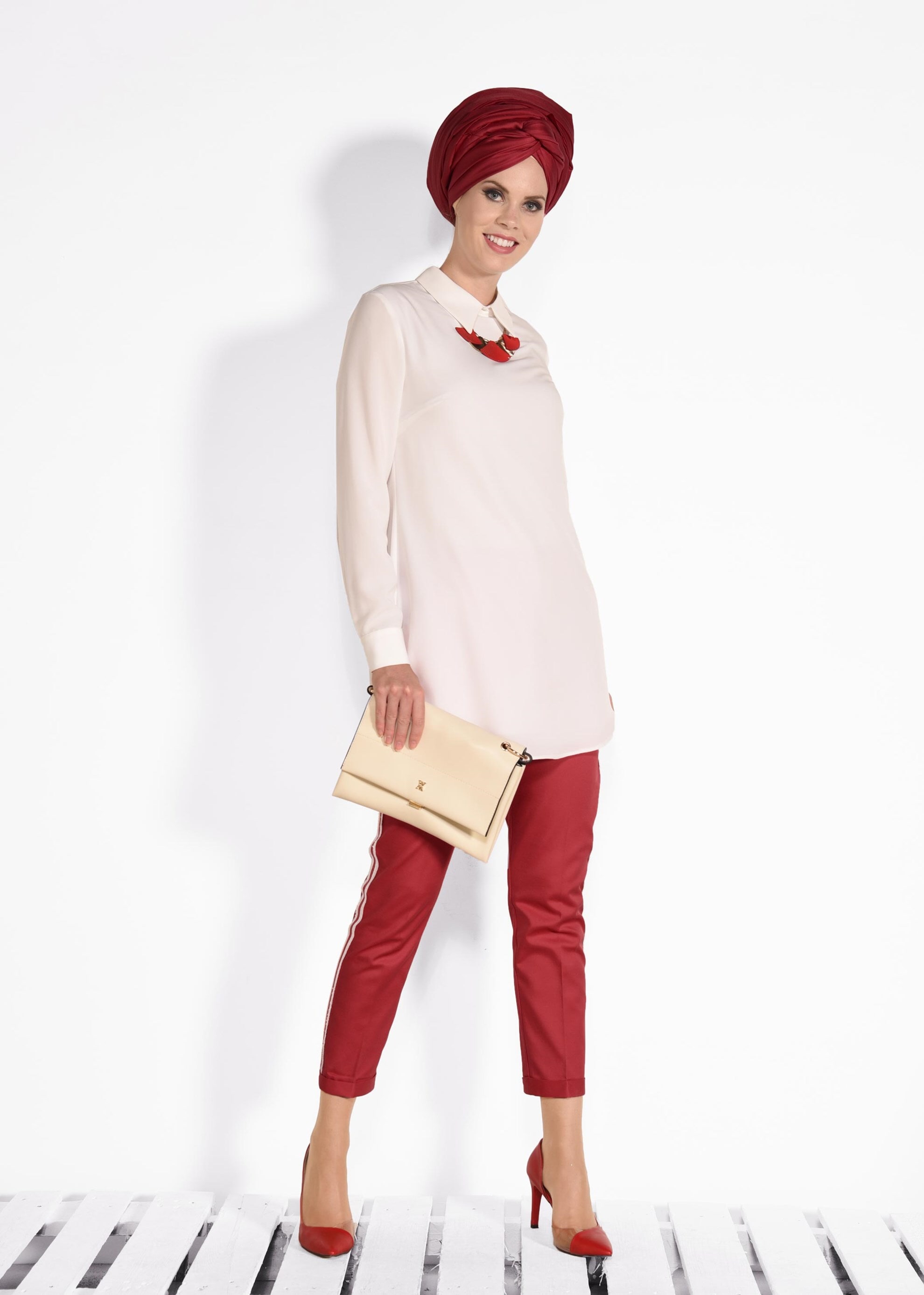 Tesettür giyim KIRMIZI ŞERİT DETAYLI PANTOLON 7369