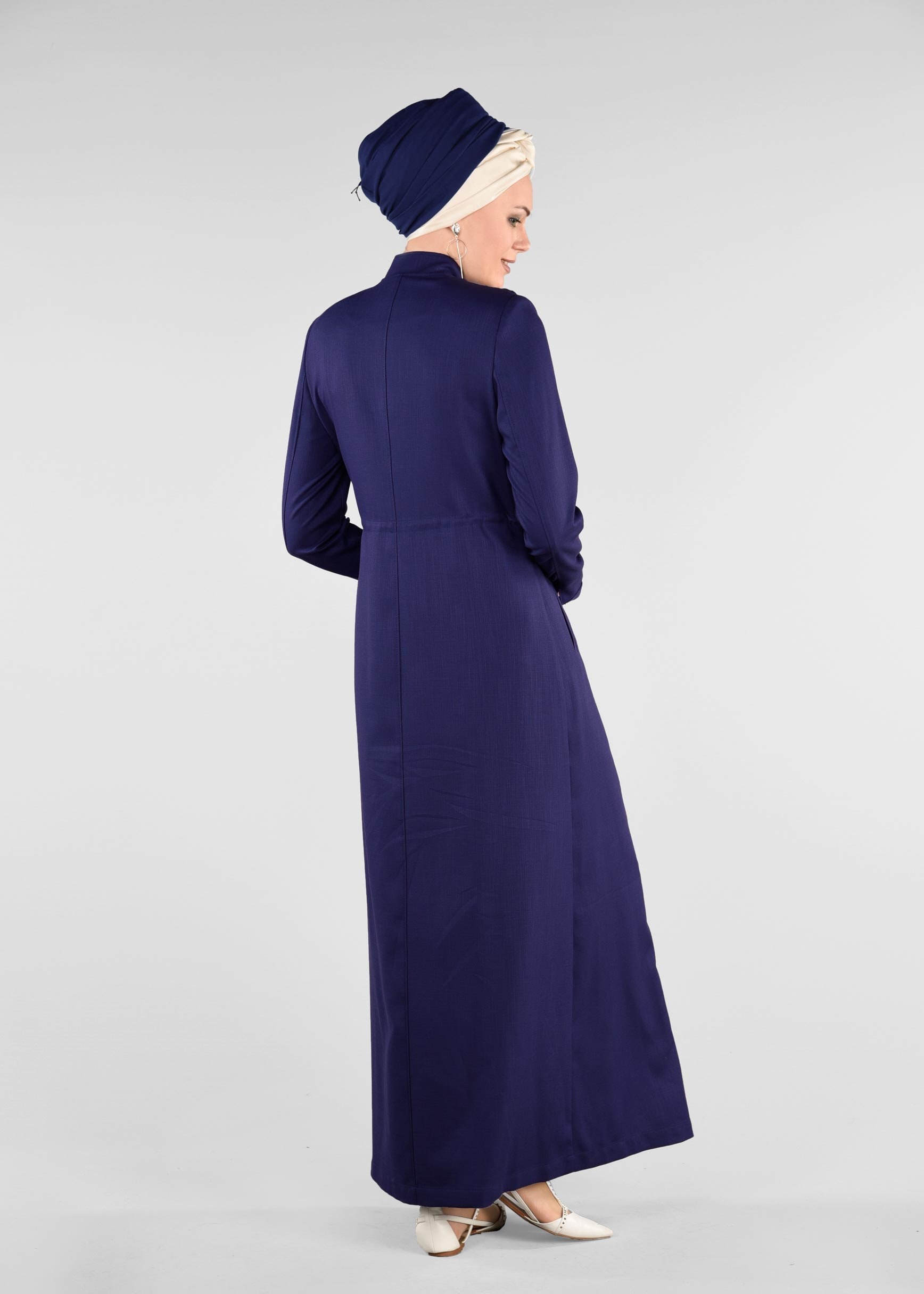 Tesettür giyim LACİVERT YAKASI FIRFIRLI VE BELİ BÜZGÜLÜ PARDESÜ 1193 