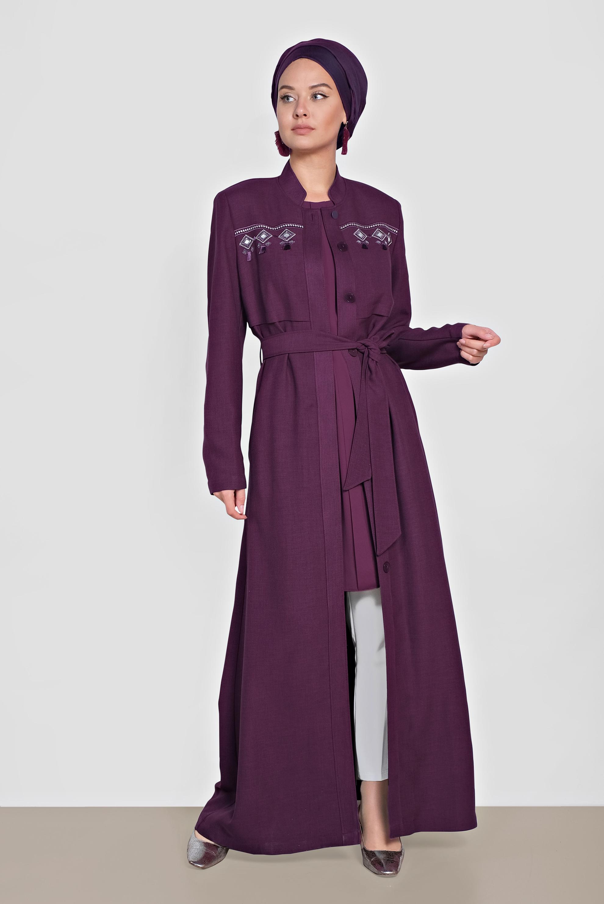 Tesettür giyim MÜRDÜM NAKIŞ DETAYLI KEMERLİ PARDESÜ 1198 