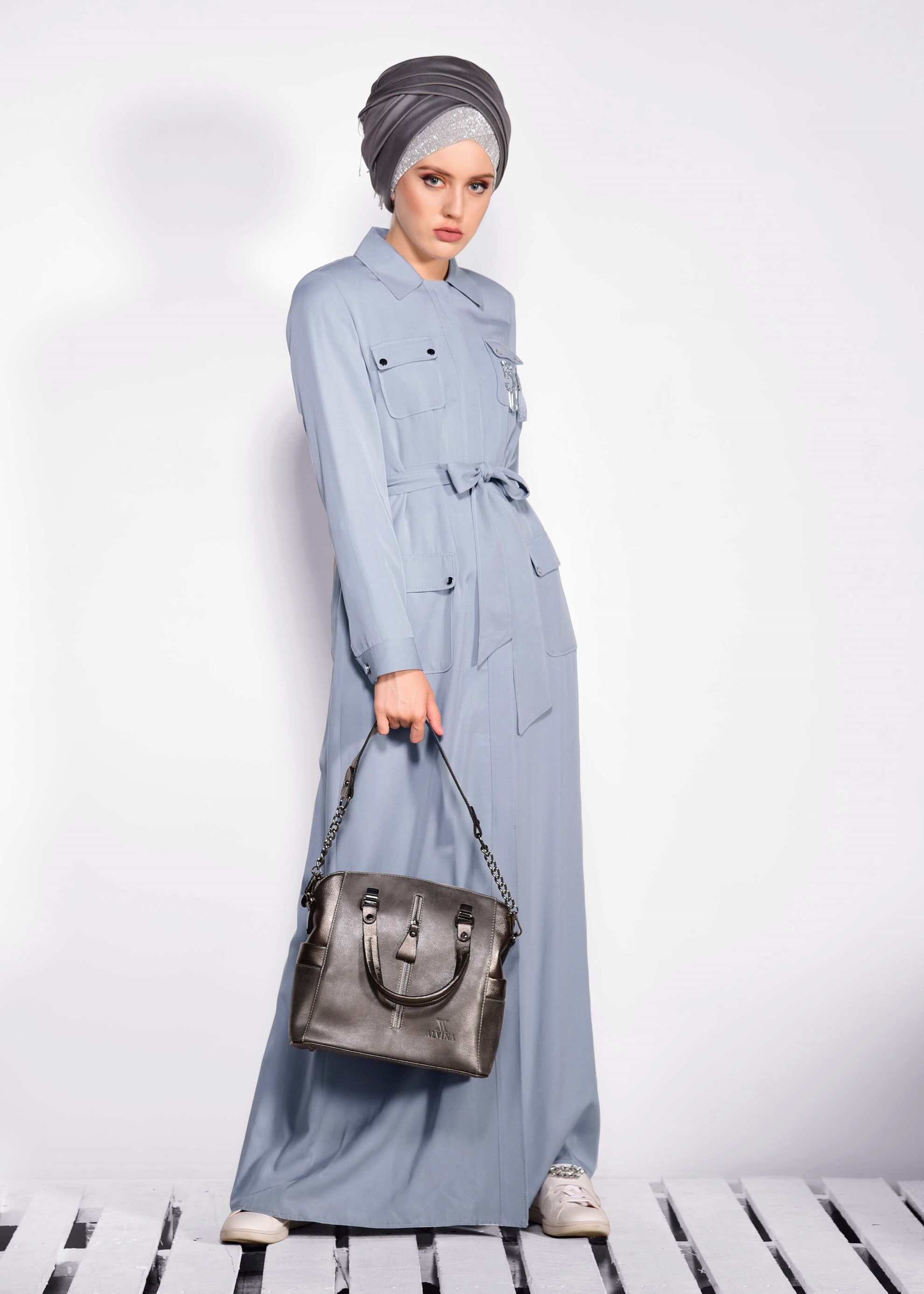 Tesettür giyim GRİ CEP DETAYLI PARDESÜ 1199 