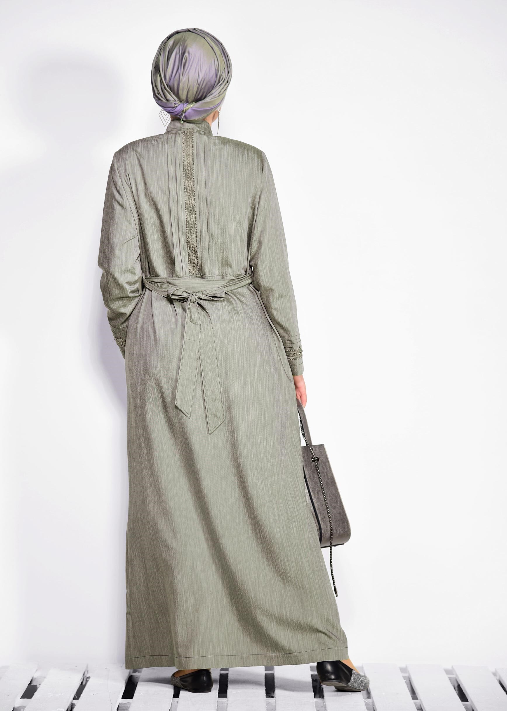 Tesettür giyim HAKİ BONCUK DETAYLI PARDESÜ 1247