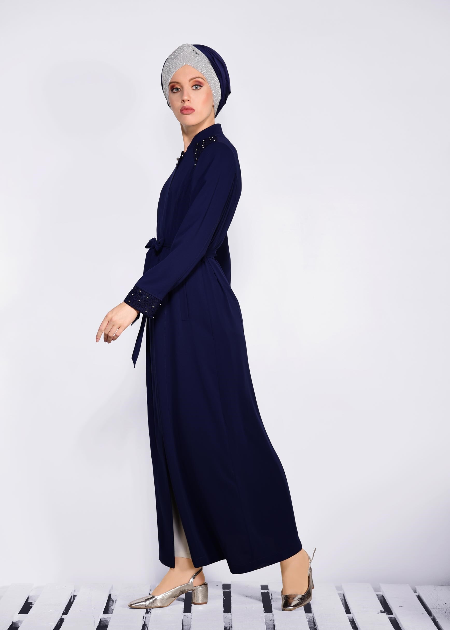 Tesettür giyim LACİVERT KOL VE YAKASI GÜPÜR DETAYLI PARDESÜ 1252