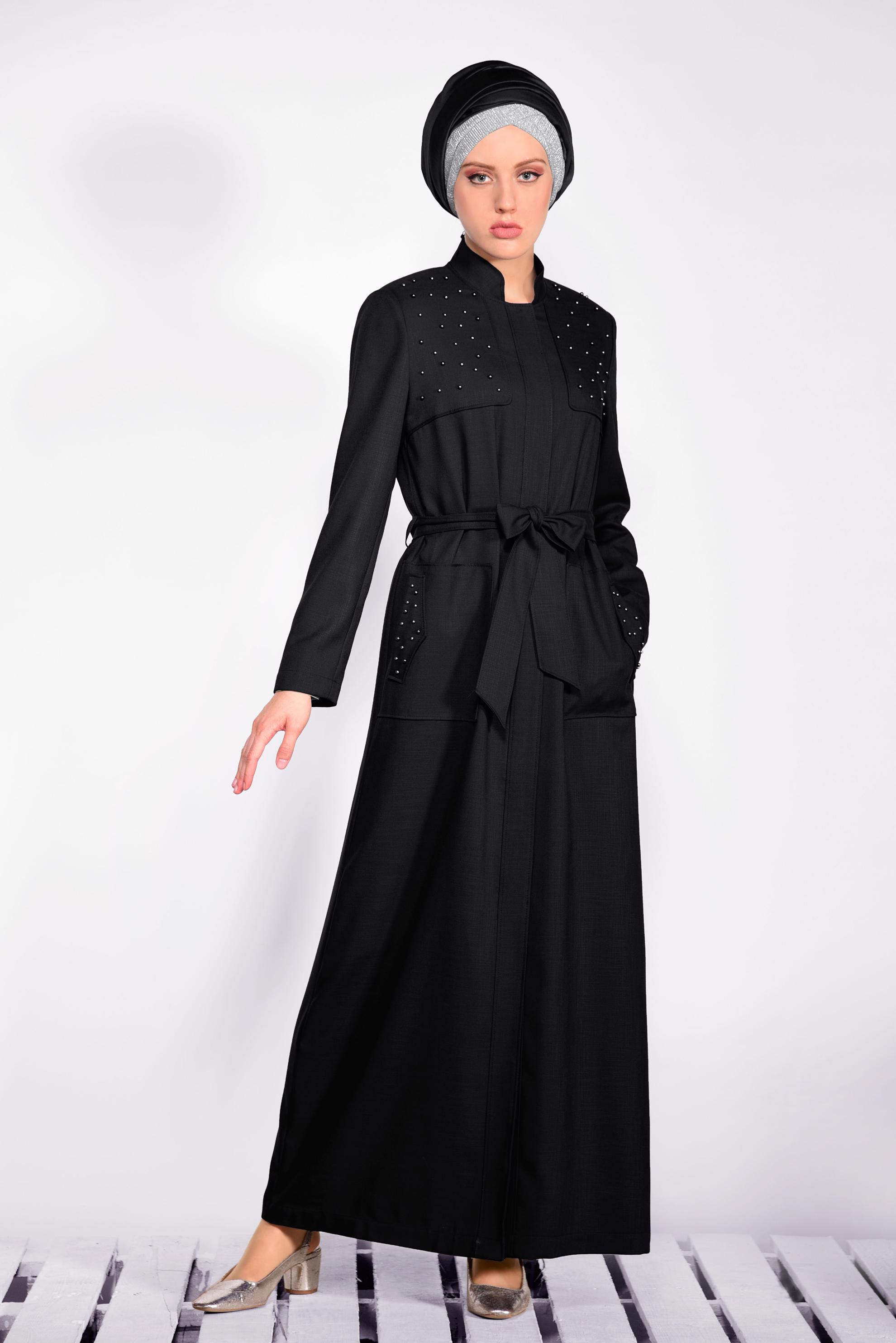 Tesettür giyim SİYAH BONCUK İŞLEMELİ KUŞAKLI PARDESÜ 1254