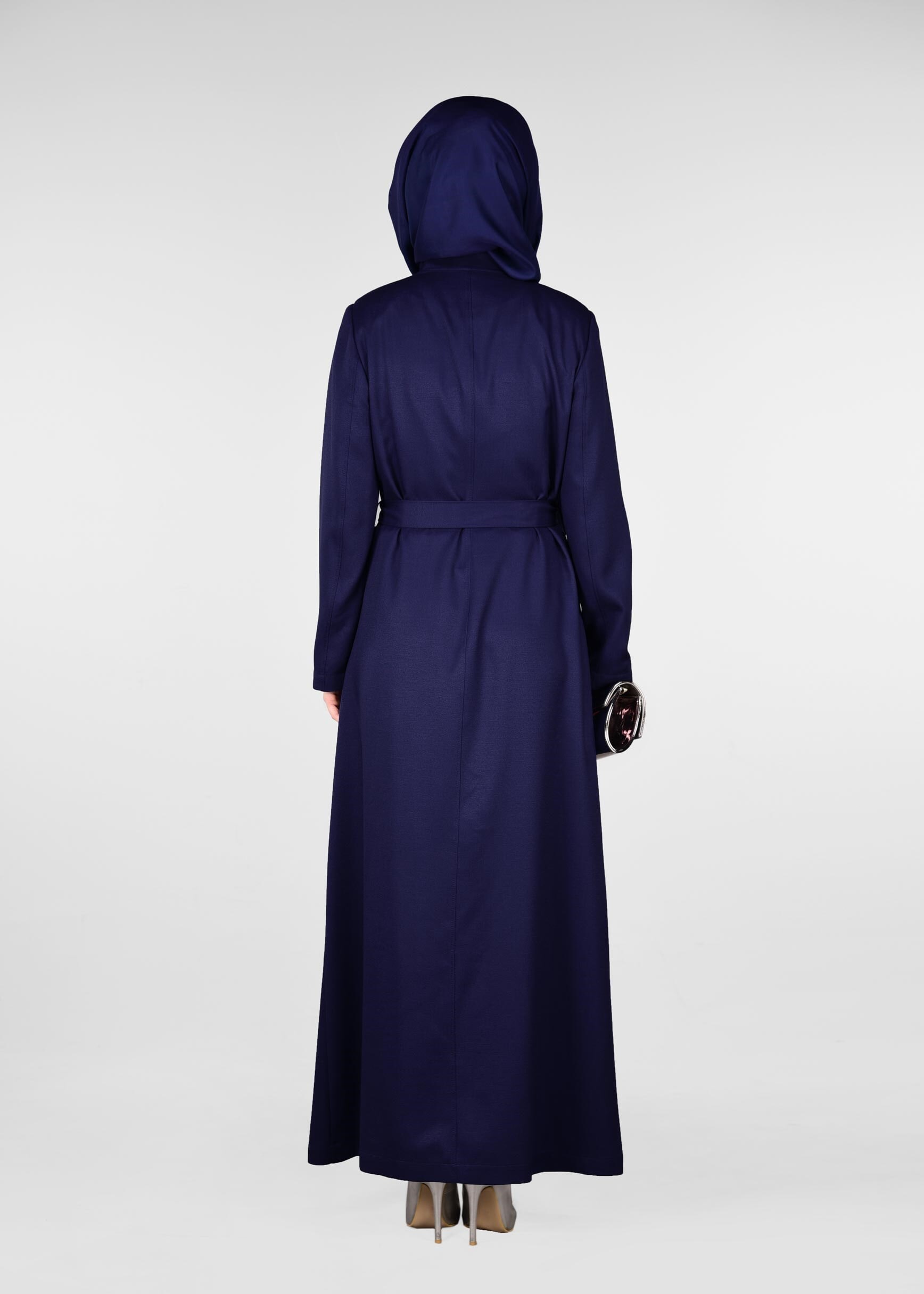 Tesettür giyim LACİVERT BONCUK İŞLEMELİ KUŞAKLI PARDESÜ 1254