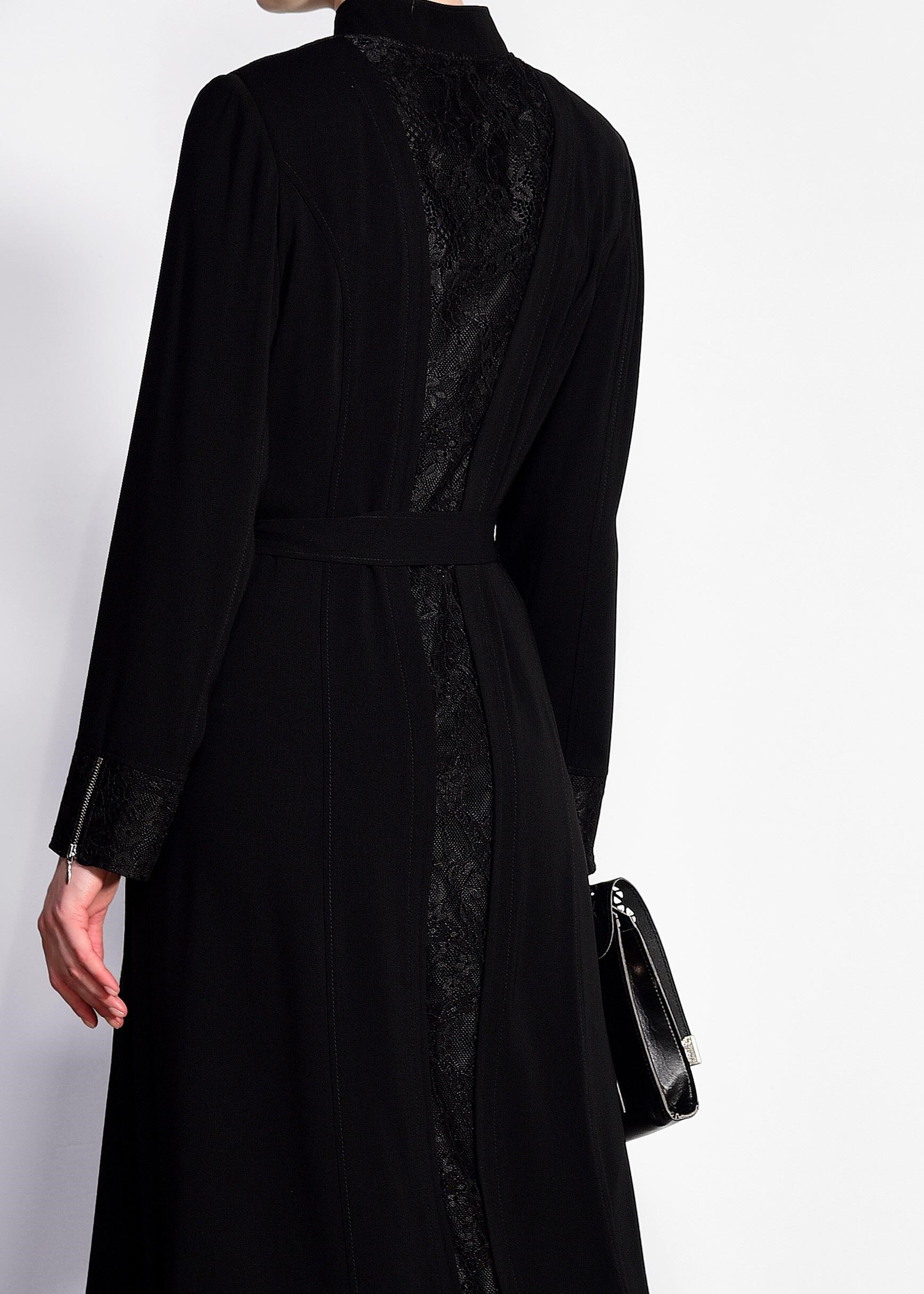 Tesettür giyim SİYAH GÜPÜR DETAYLI DÜĞMELİ PARDESÜ 1264