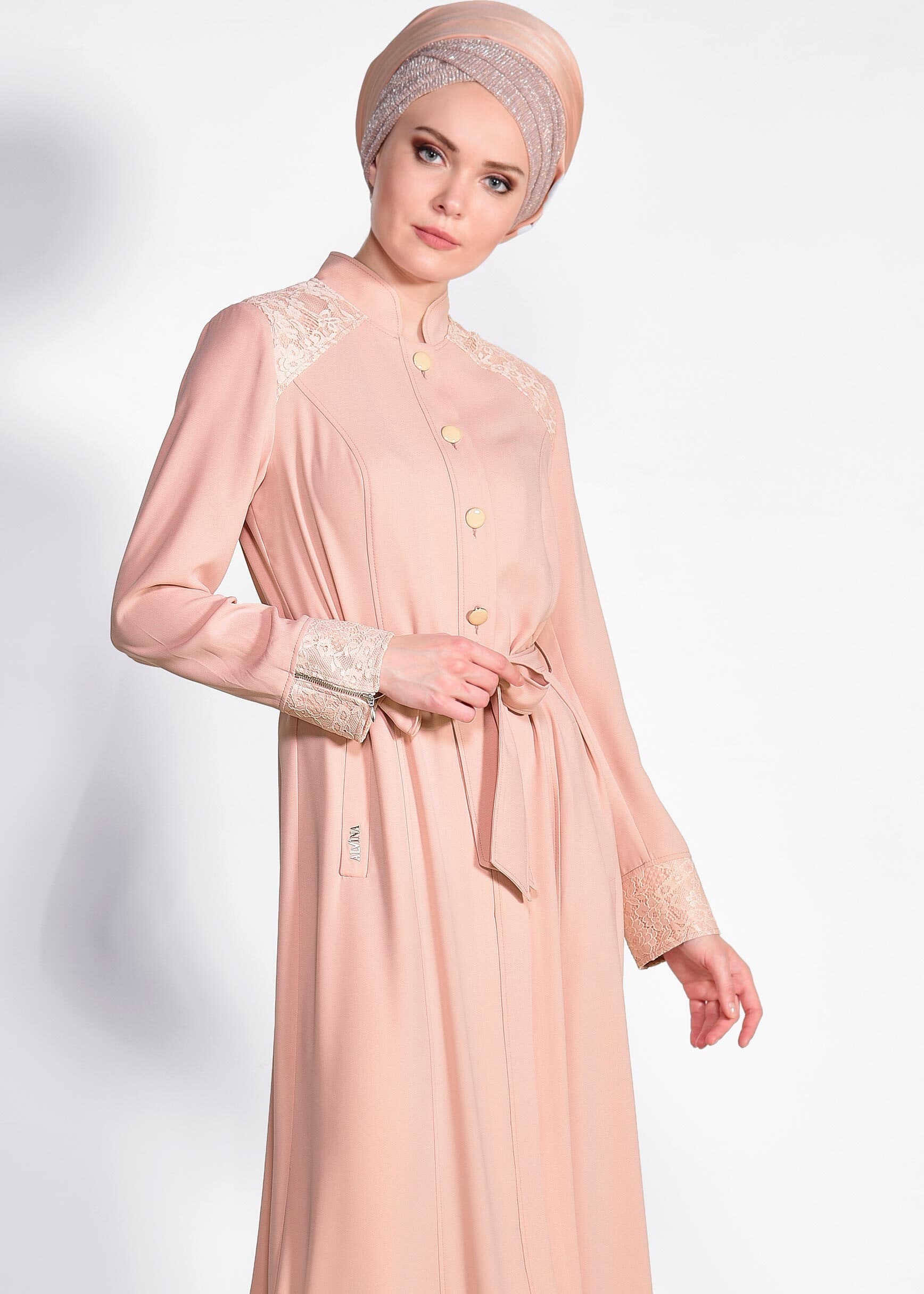 Tesettür giyim PUDRA GÜPÜR DETAYLI DÜĞMELİ PARDESÜ 1264