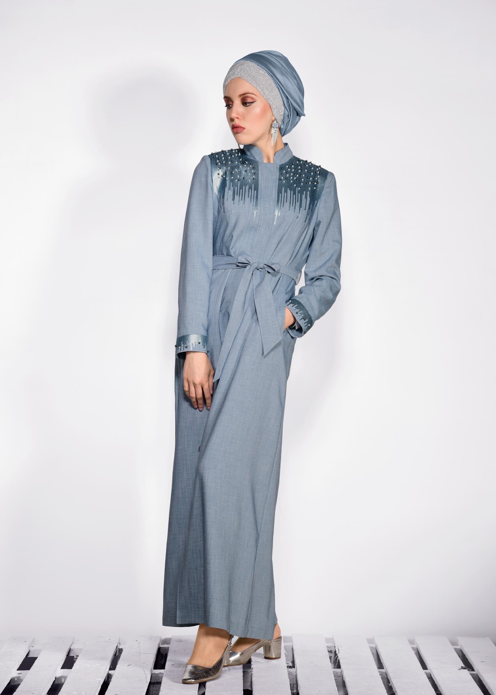 Tesettür giyim MAVİ PULLU BONCUKLU PARDESÜ 1276