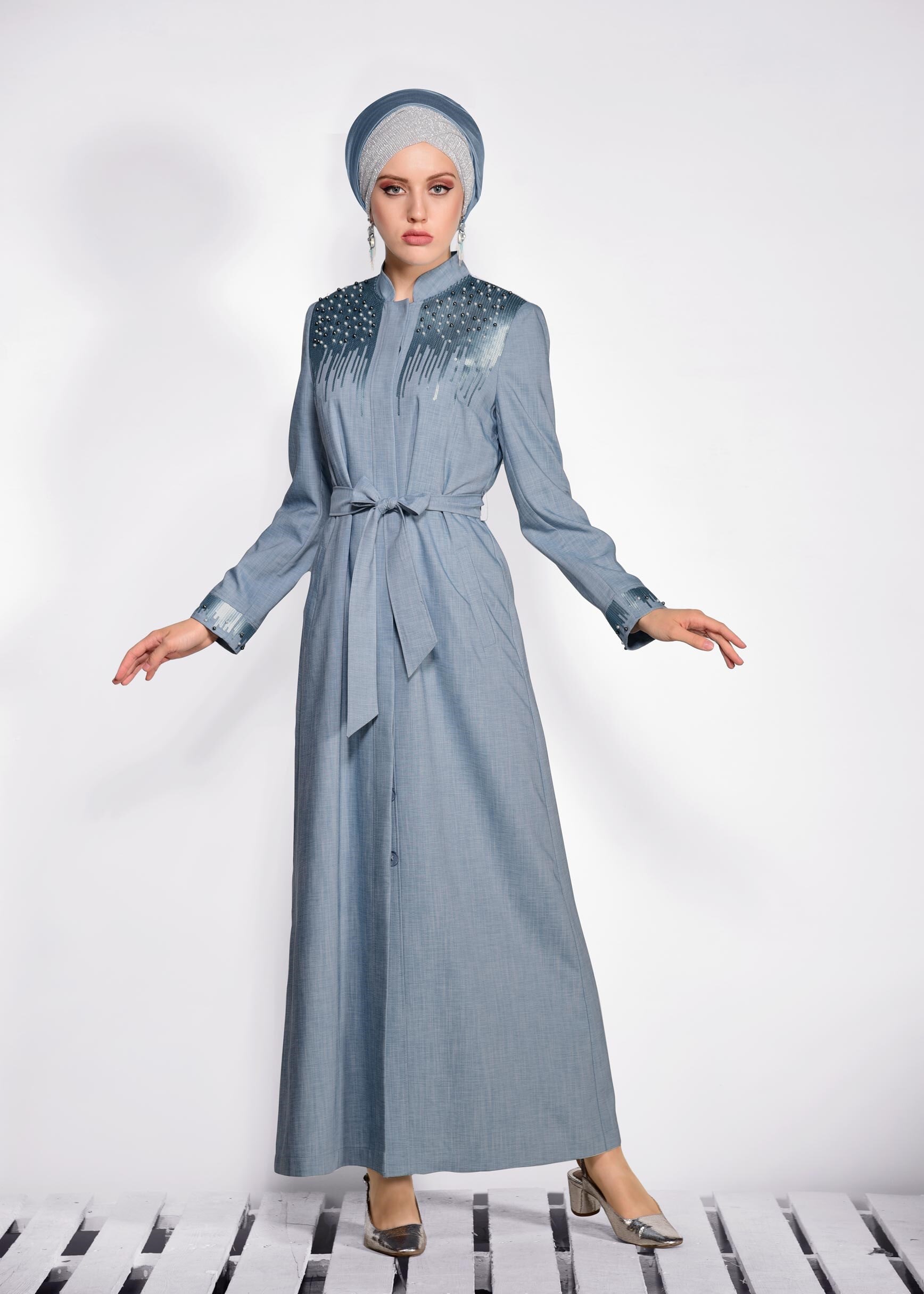 Tesettür giyim MAVİ PULLU BONCUKLU PARDESÜ 1276