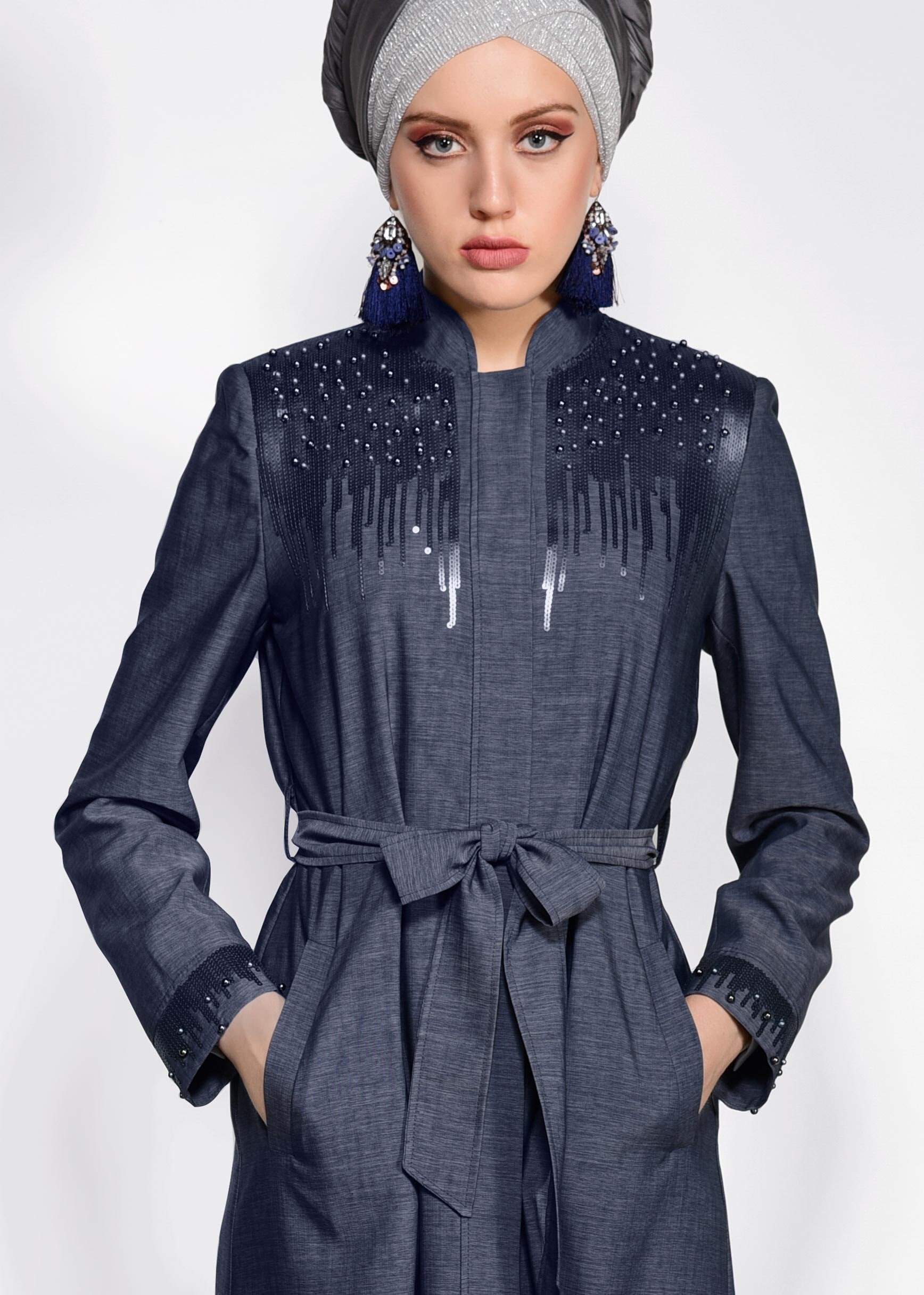 Tesettür giyim LACİVERT PULLU BONCUKLU PARDESÜ 1276