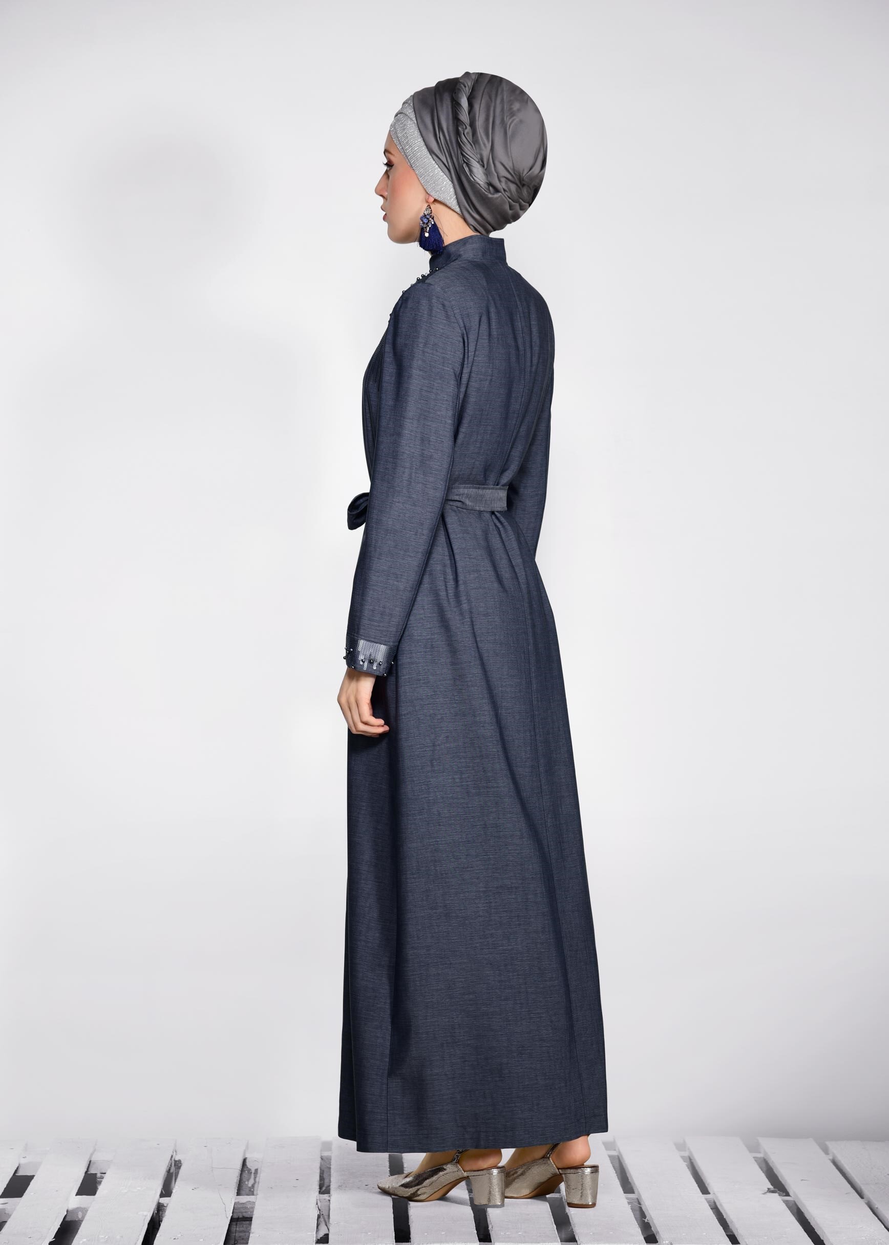 Tesettür giyim LACİVERT PULLU BONCUKLU PARDESÜ 1276