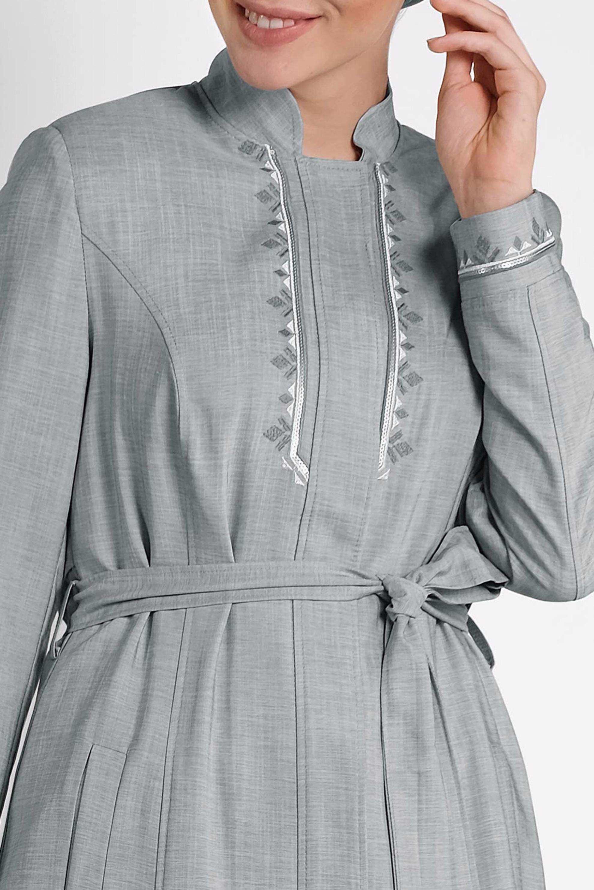 Tesettür giyim GRİ GİZLİ DÜĞMELİ KUŞAKLI PARDESÜ 1287