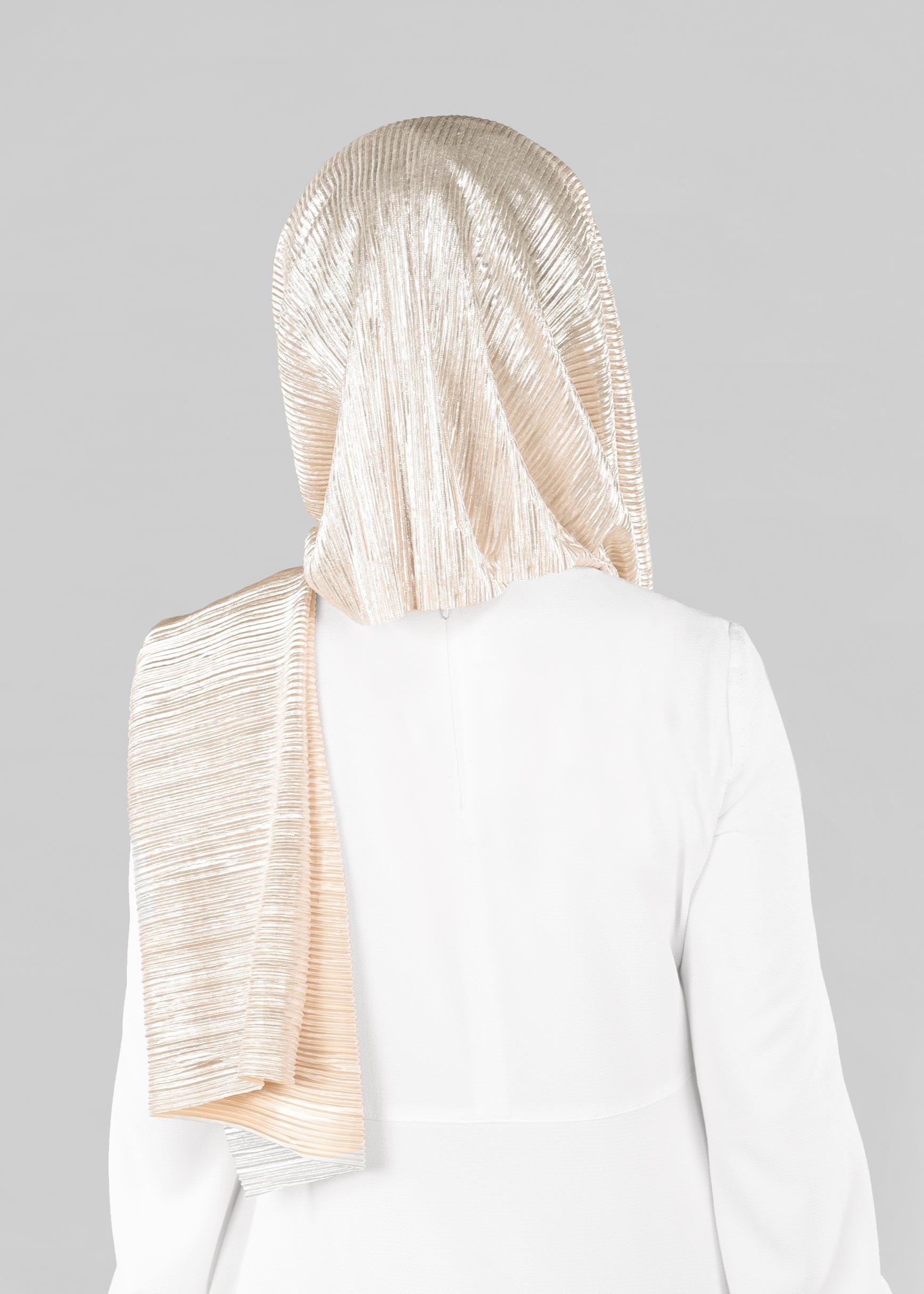 Tesettür giyim ALTIN 9906 ALVİNA PİLİSELİ FOİL SİMLİ ŞAL