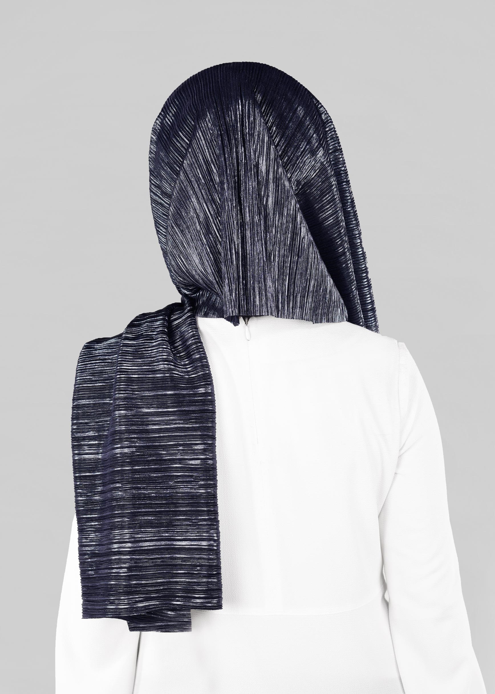 Tesettür giyim LACİVERT 9906 ALVİNA PİLİSELİ FOİL SİMLİ ŞAL