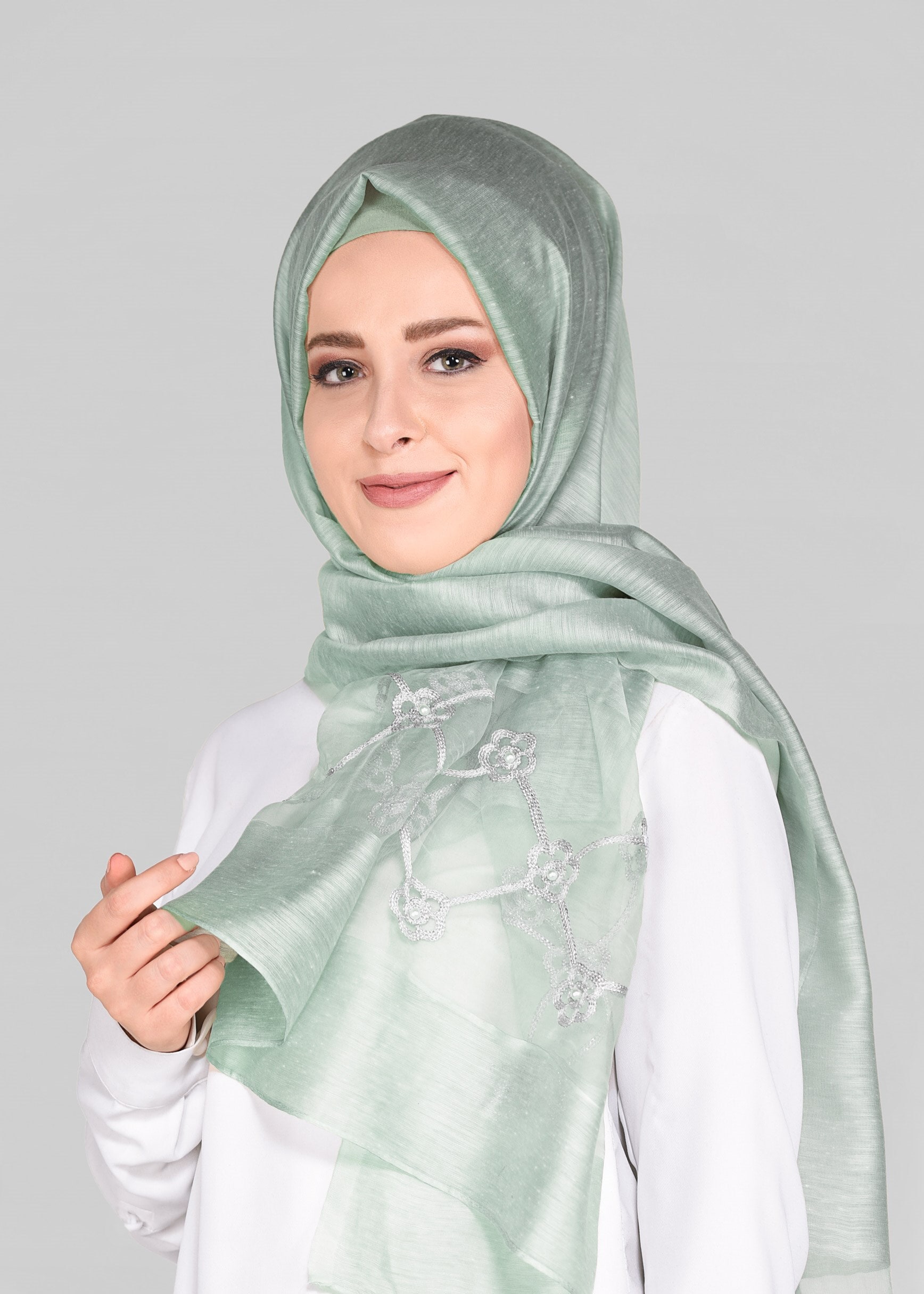 Tesettür giyim YEŞİL 9909 ALVİNA NAKIŞ İNCİ ŞAL