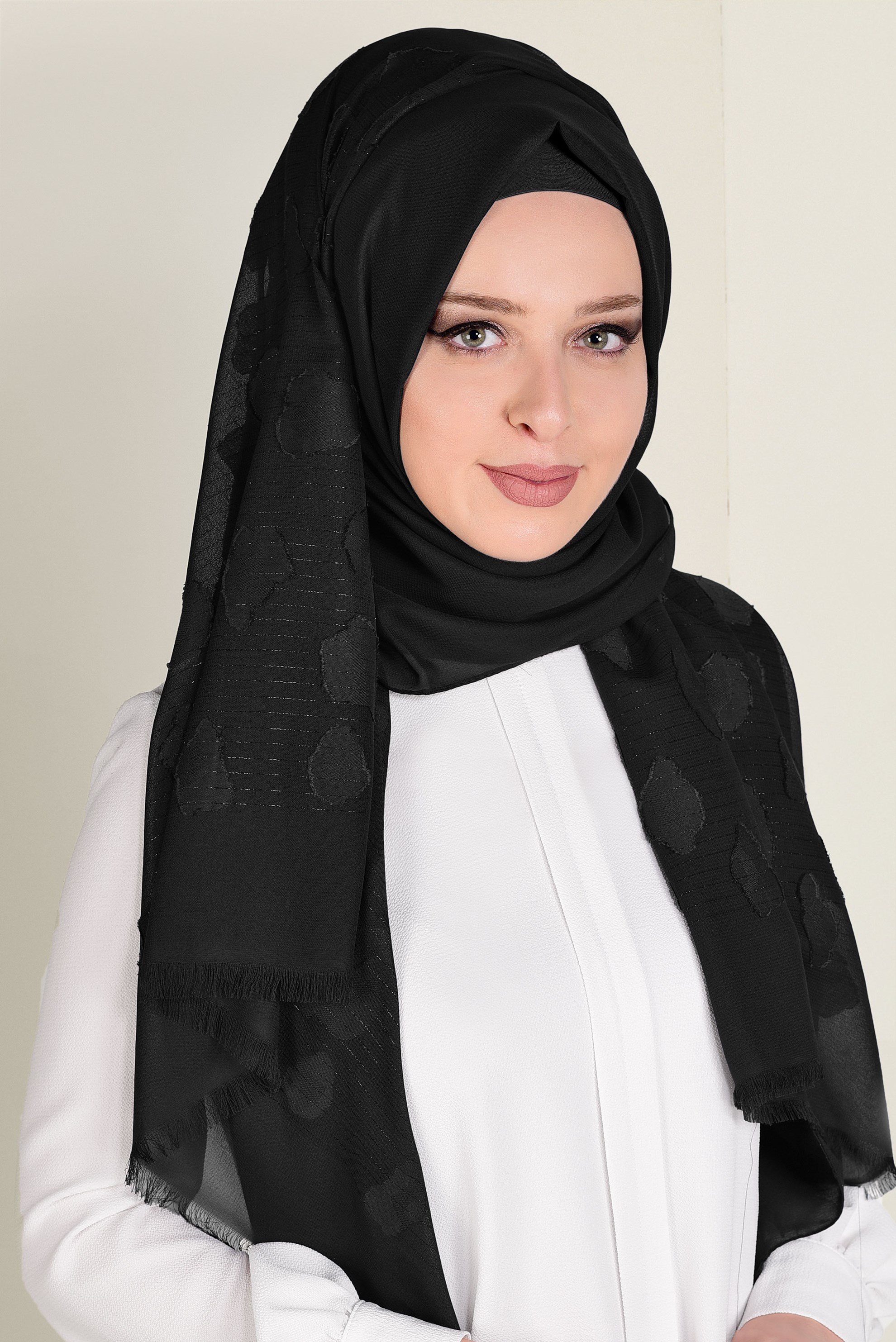 Tesettür giyim SİYAH 9913 ALVİNA SİMLİ ŞİFON ŞAL