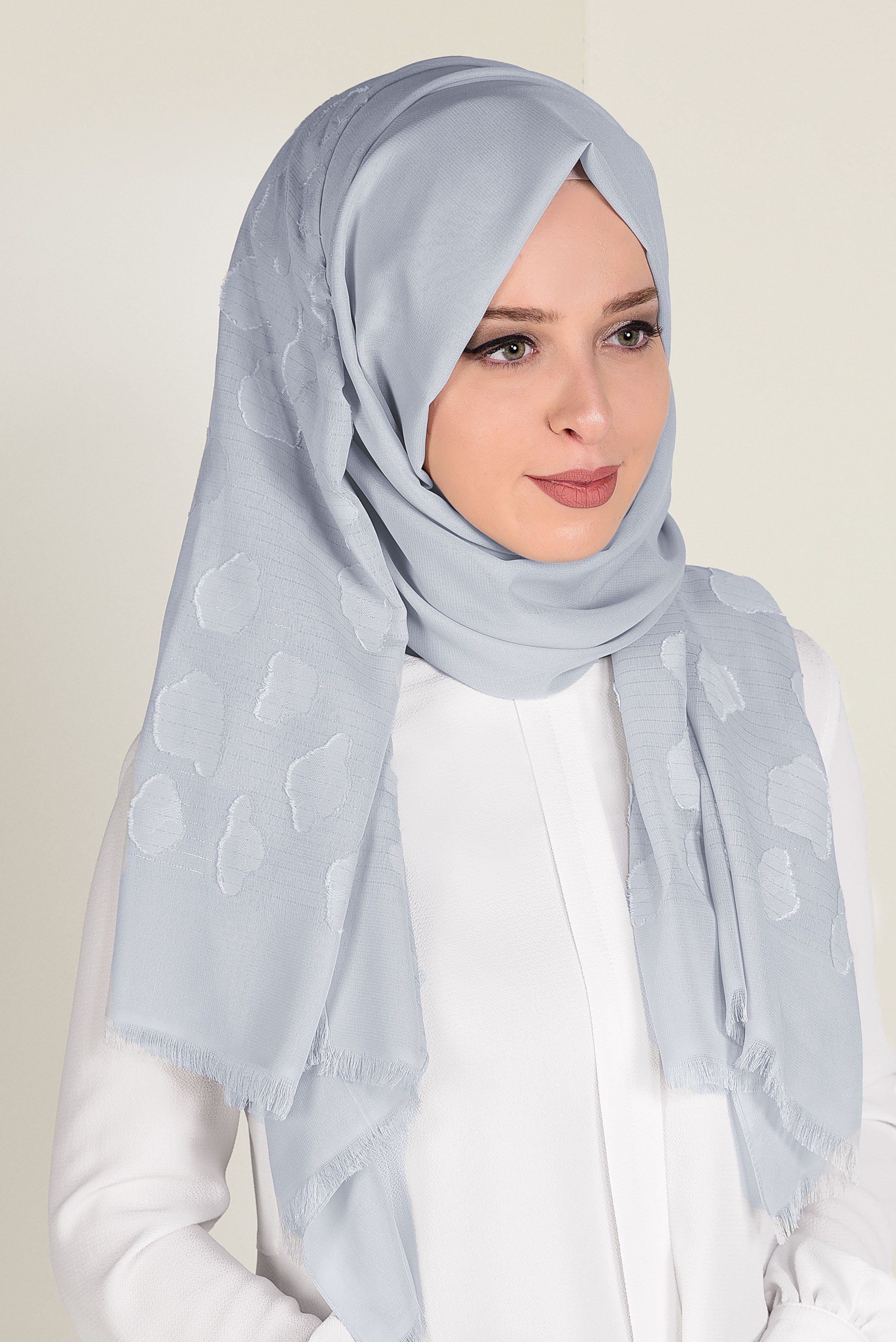 Tesettür giyim GRİ 9913 ALVİNA SİMLİ ŞİFON ŞAL