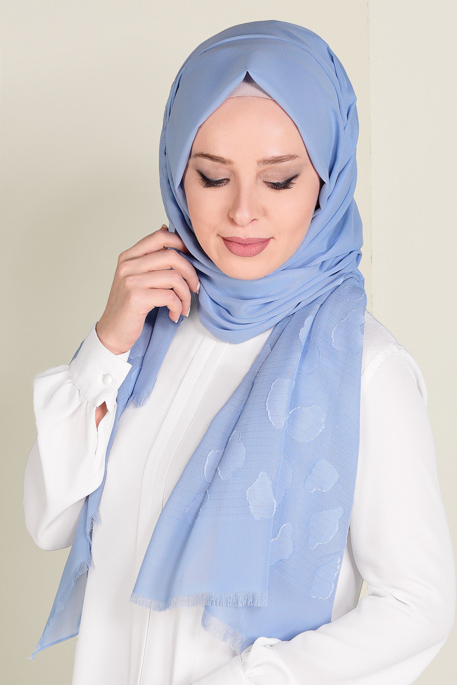 Tesettür giyim MAVİ 9913 ALVİNA SİMLİ ŞİFON ŞAL