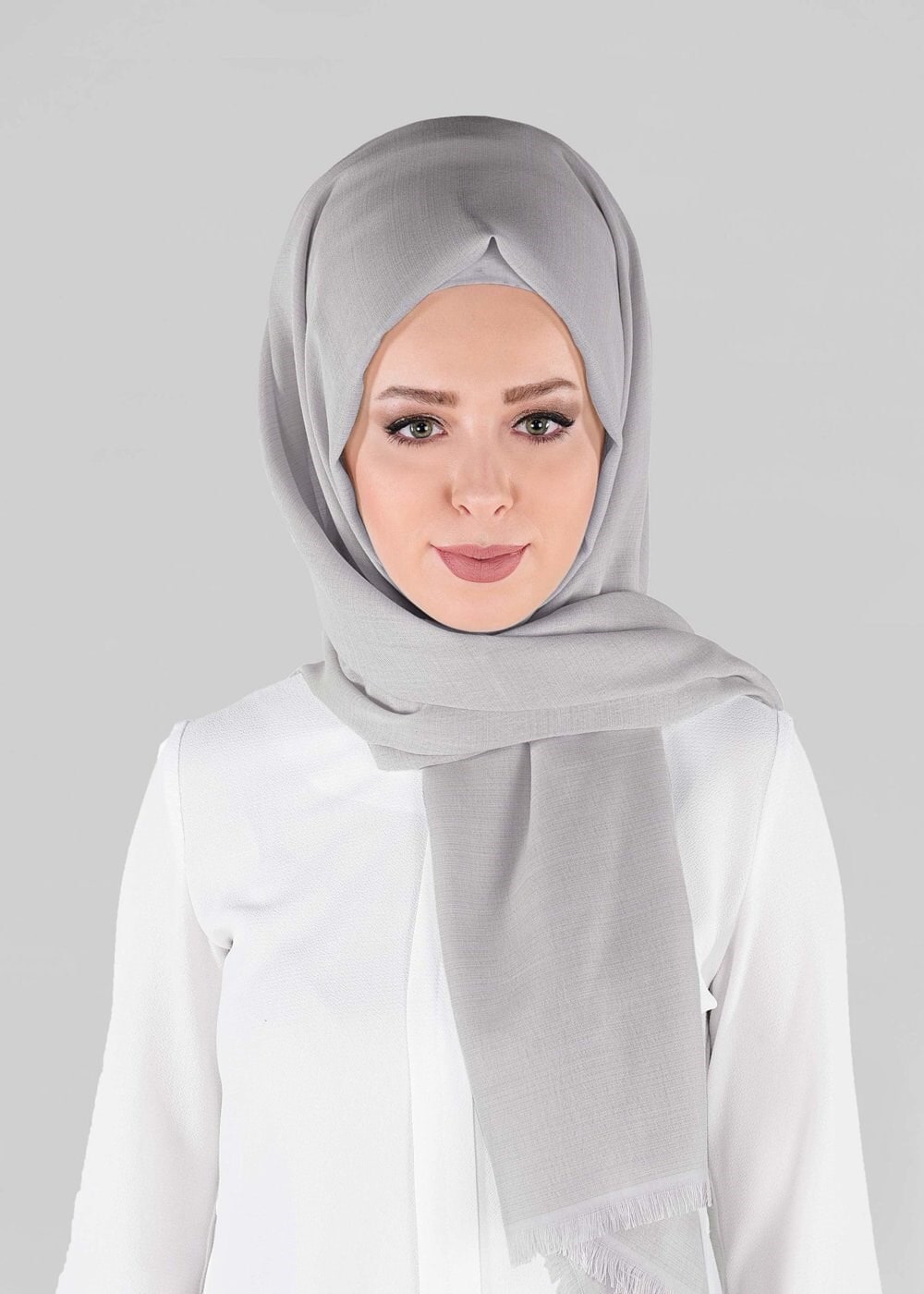 Tesettür giyim GÜMÜŞ ALVİNA ŞAL 9918