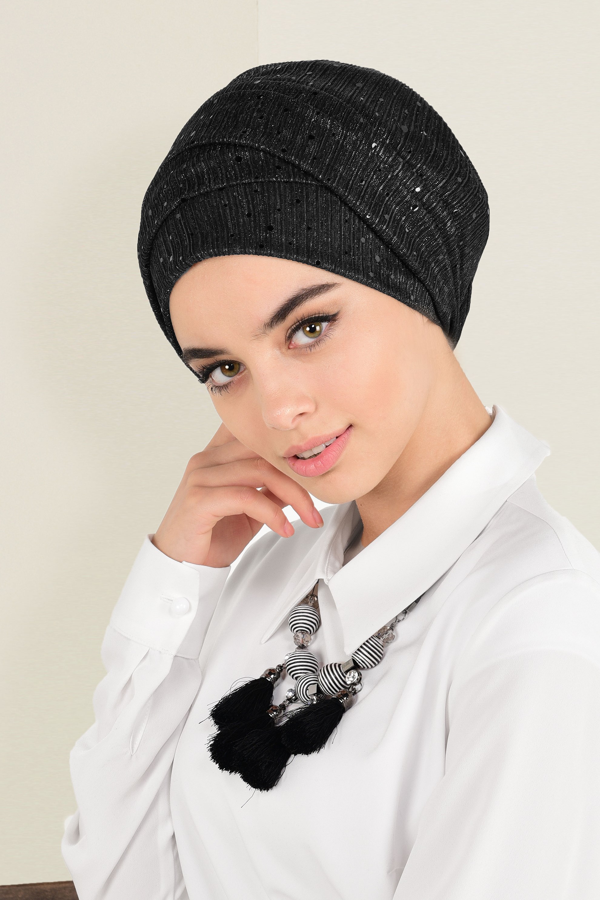 Tesettür giyim SİYAH 9921 ALVİNA SİMLİ PULLU ŞAL