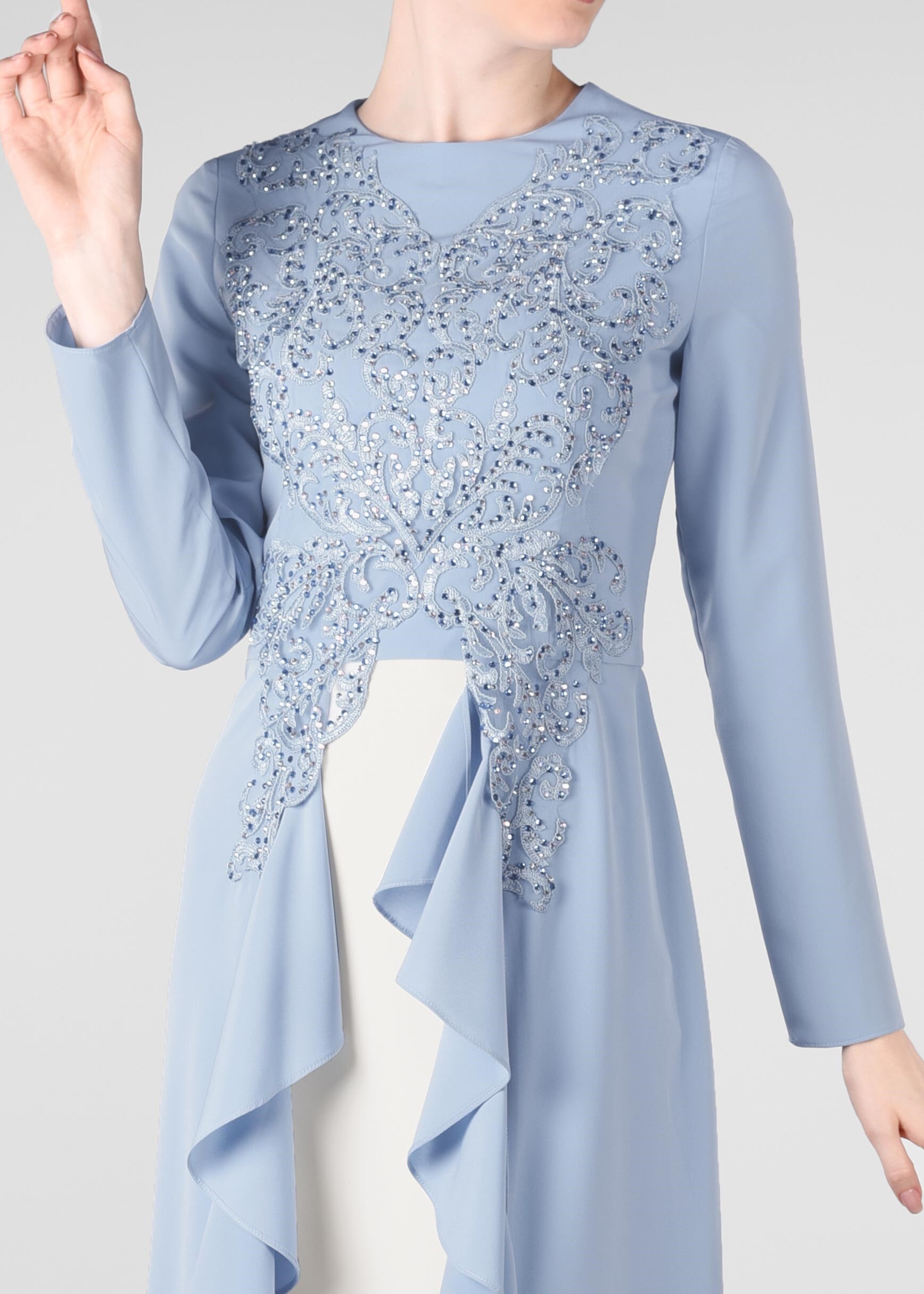 Tesettür giyim MAVİ TAŞ VE VOLAN DETAYLI 2&prime;Lİ ETEKLİ TAKIM 3422