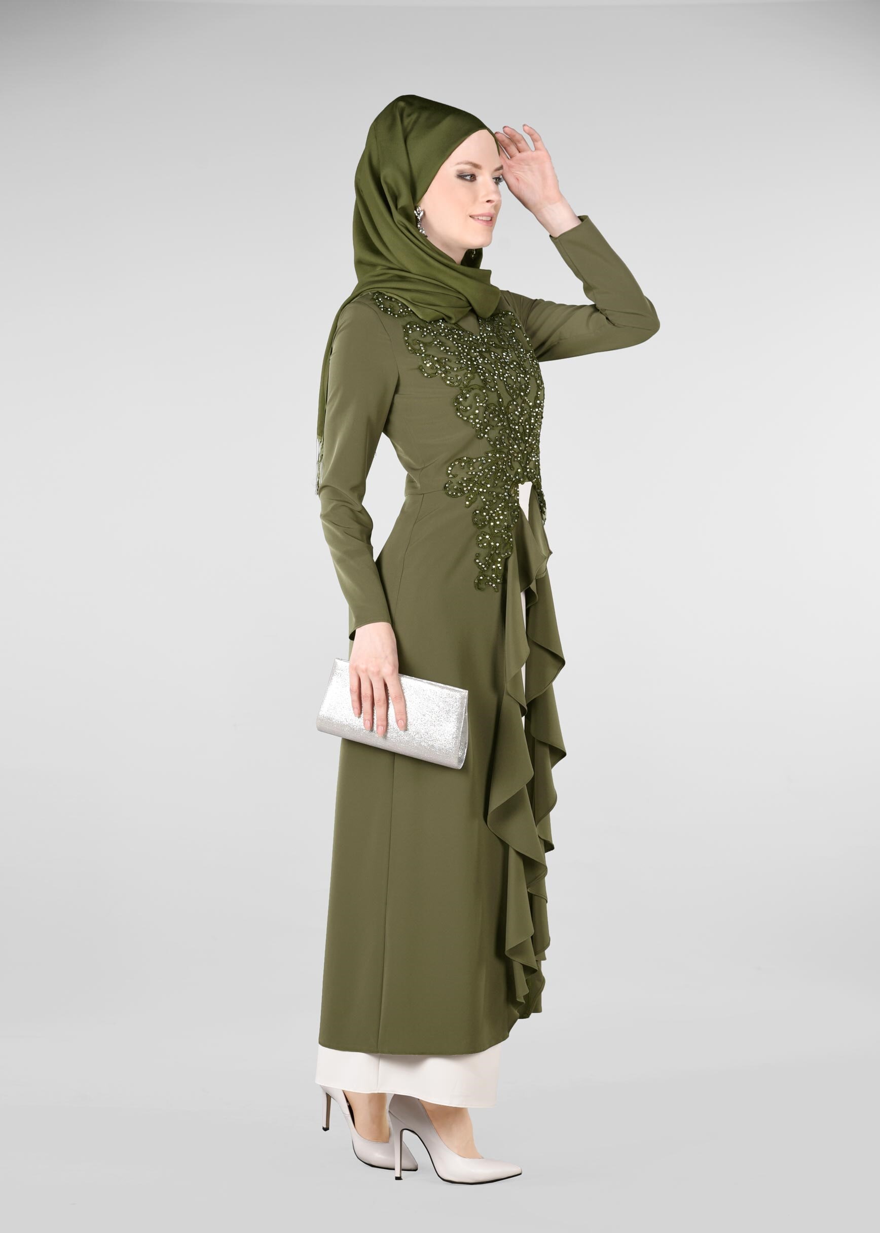 Tesettür giyim HAKİ TAŞ VE VOLAN DETAYLI 2&prime;Lİ ETEKLİ TAKIM 3422