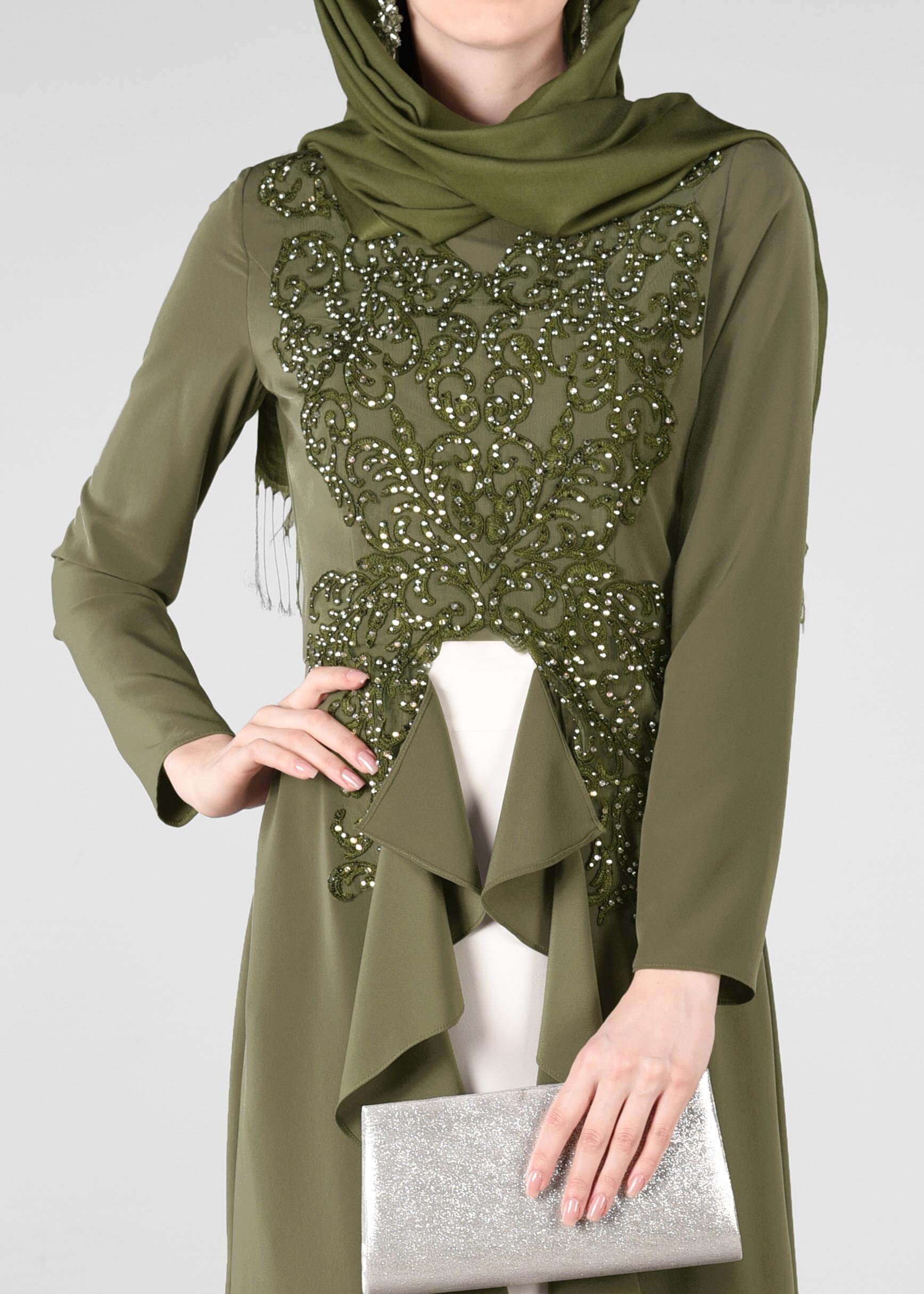 Tesettür giyim HAKİ TAŞ VE VOLAN DETAYLI 2&prime;Lİ ETEKLİ TAKIM 3422