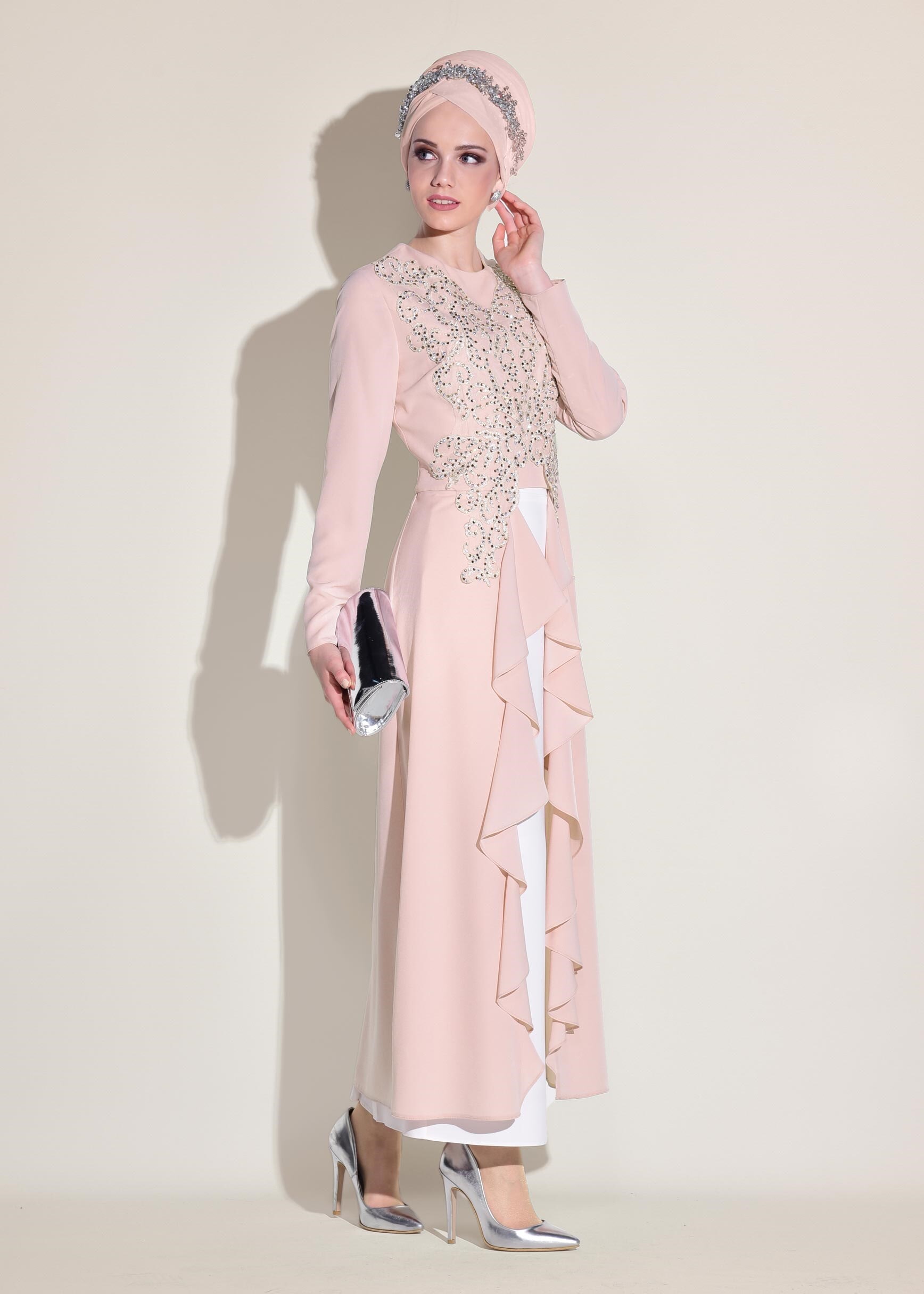 Tesettür giyim PUDRA TAŞ VE VOLAN DETAYLI 2&prime;Lİ ETEKLİ TAKIM 3422