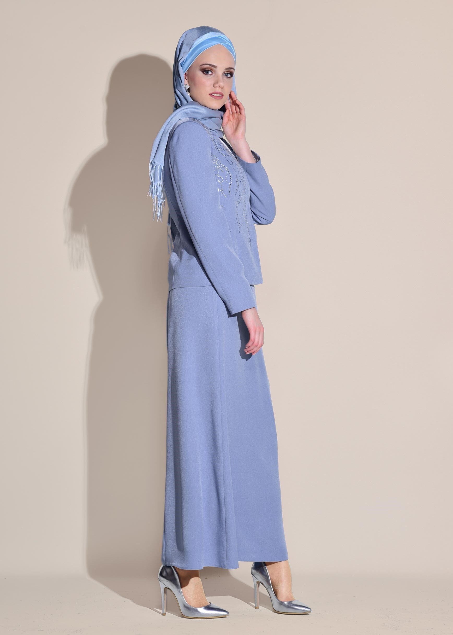 Tesettür giyim MAVİ CEKETİ TAŞLI 3′LÜ ETEKLİ TAKIM 3441