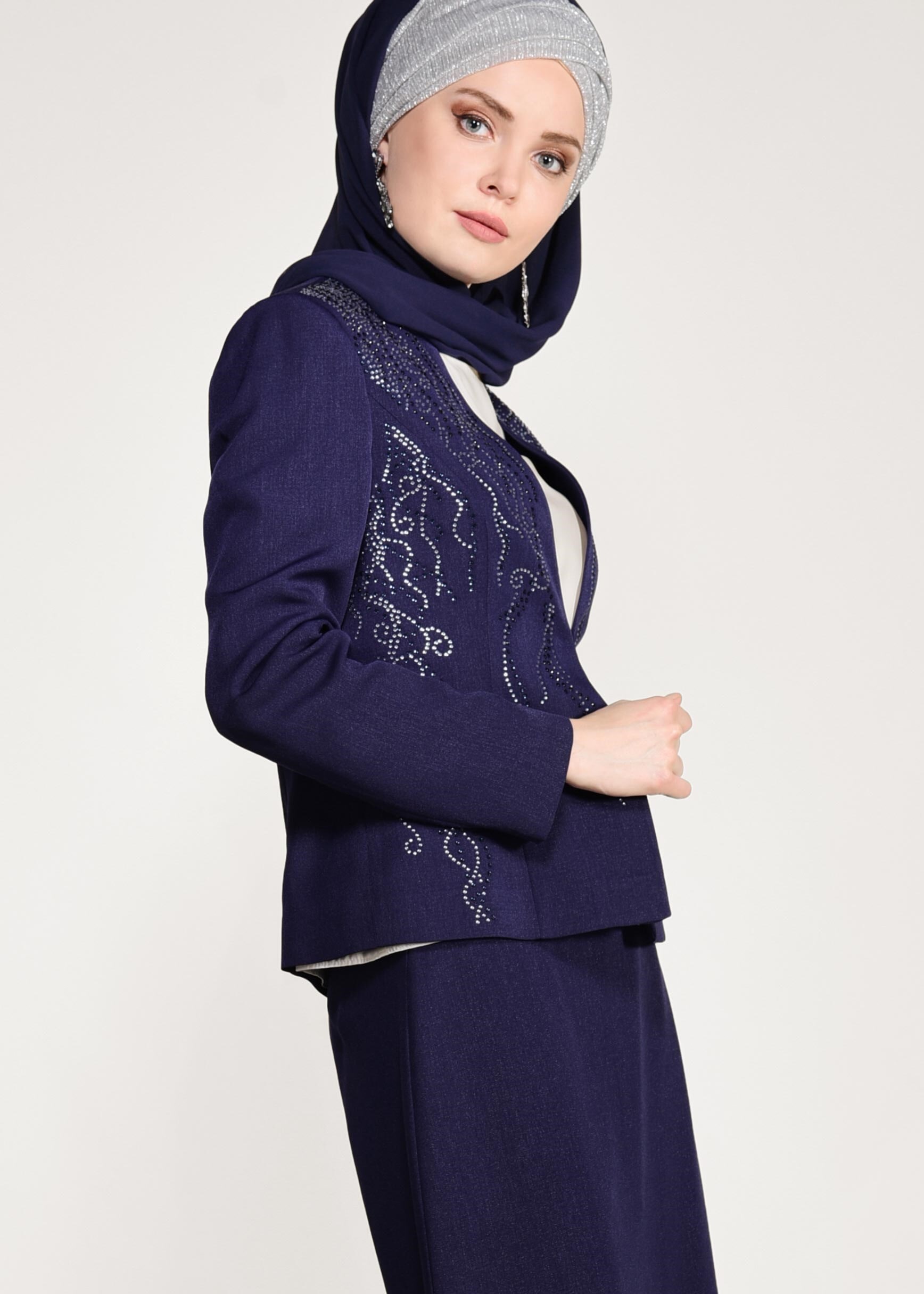 Tesettür giyim LACİVERT CEKETİ TAŞLI 3&prime;LÜ ETEKLİ TAKIM 3441