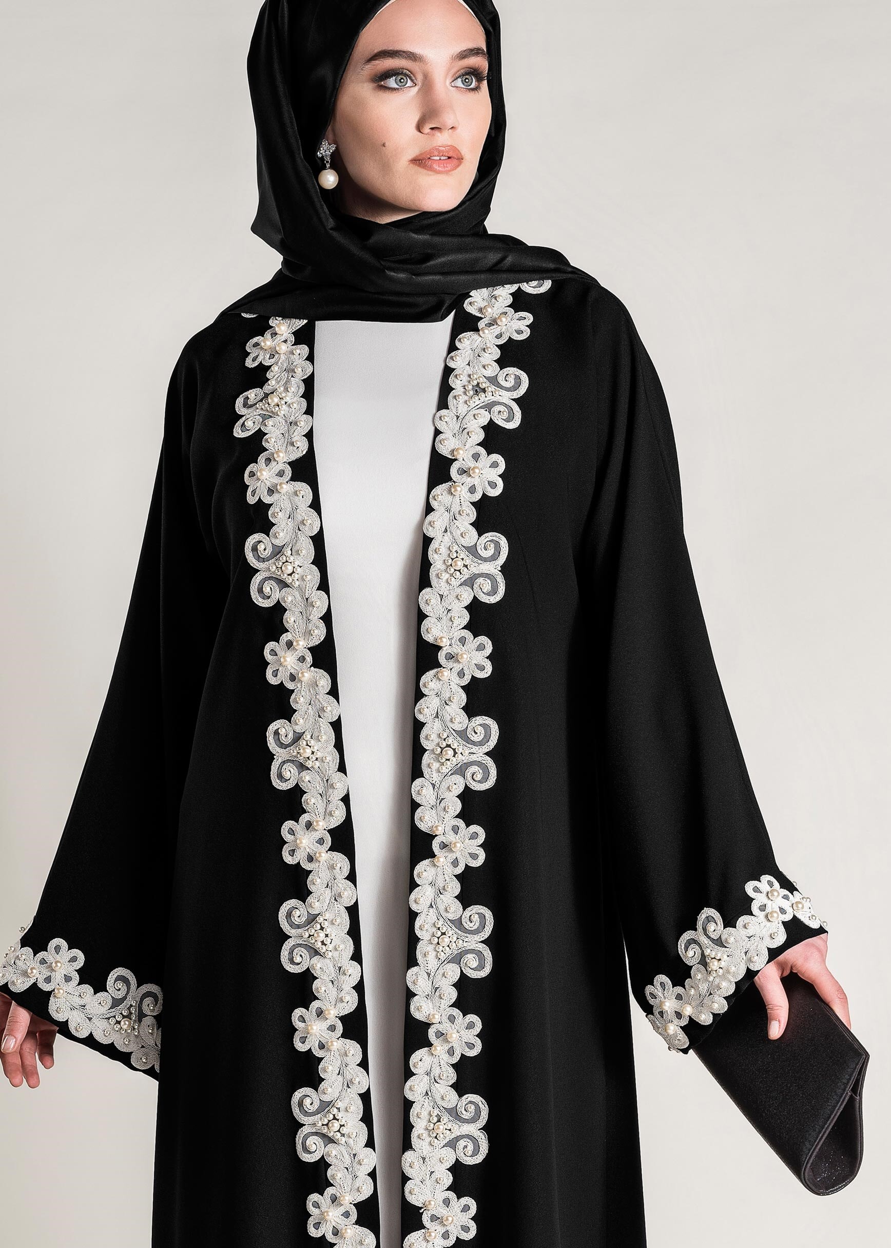 Tesettür giyim SİYAH GÜPÜRLÜ SALAŞ 2&prime;Lİ ELBİSELİ TAKIM 3428