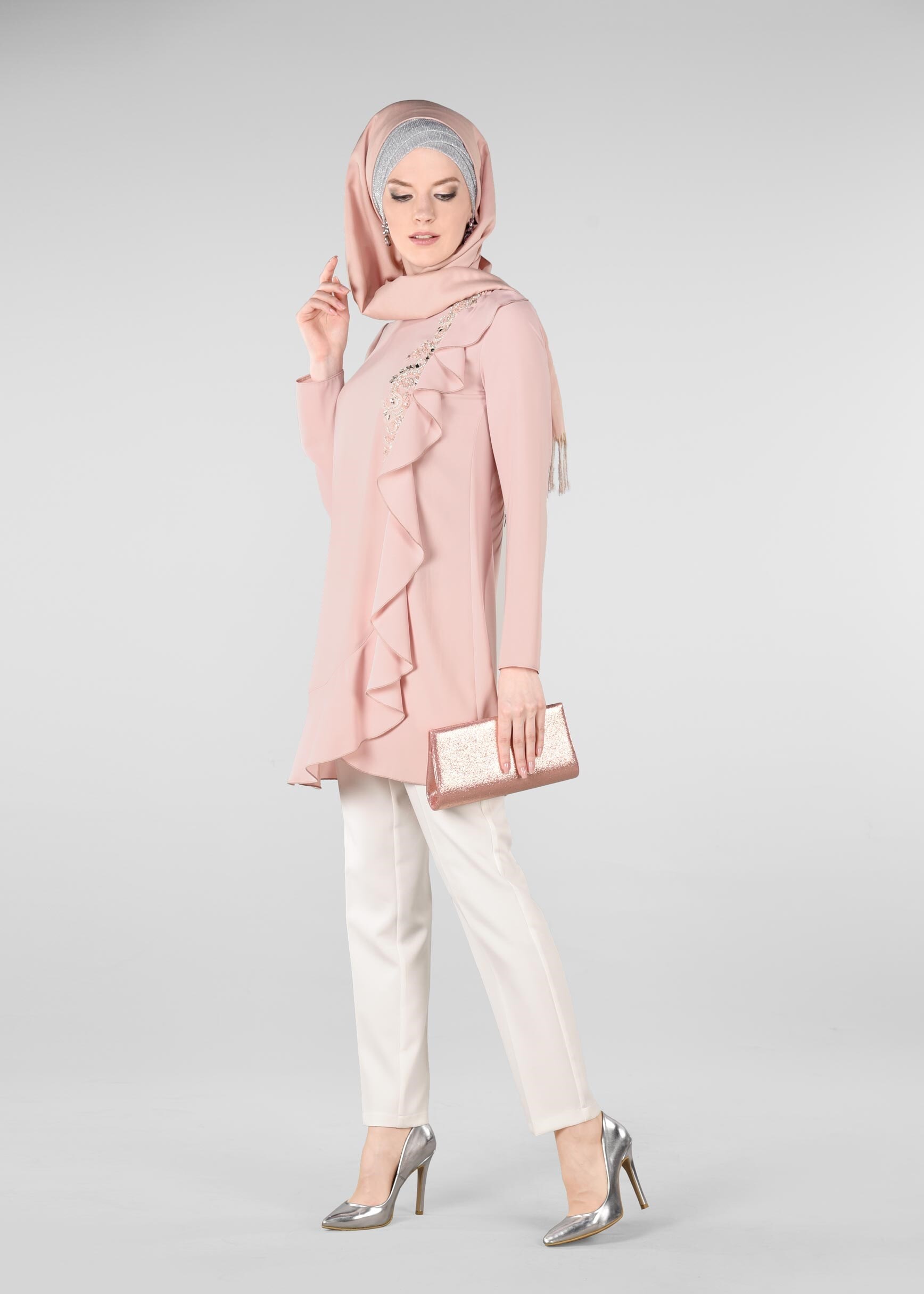 Tesettür giyim PUDRA TAŞ İŞLEMELİ FIRFIRLI 2&prime;Lİ PANTOLON TAKIM 3409