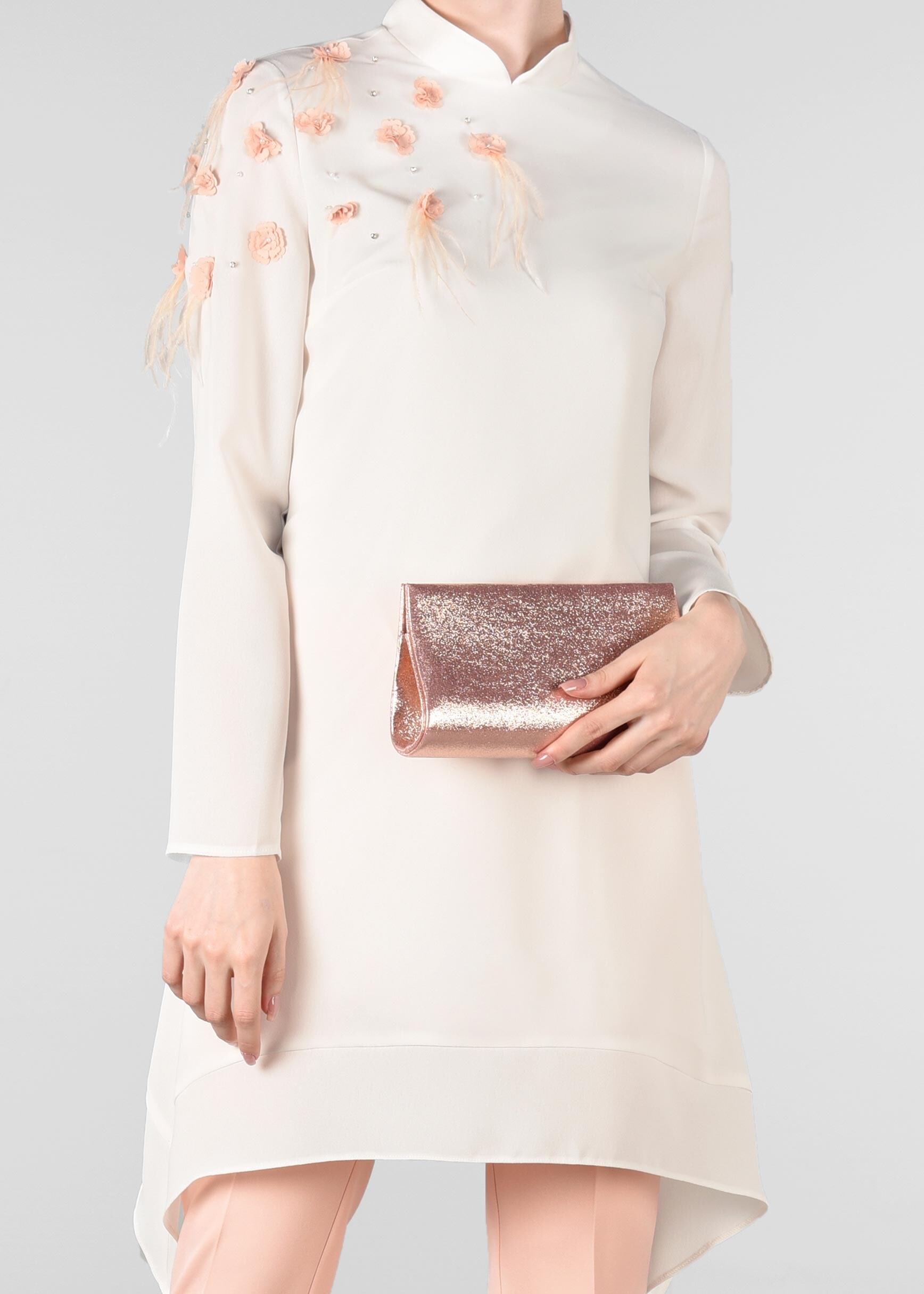 Tesettür giyim BEYAZ ÜÇ BOYUTLU ÇİÇEK DETAYLI 2&prime;Lİ PANTOLONLU TAKIM 3415P